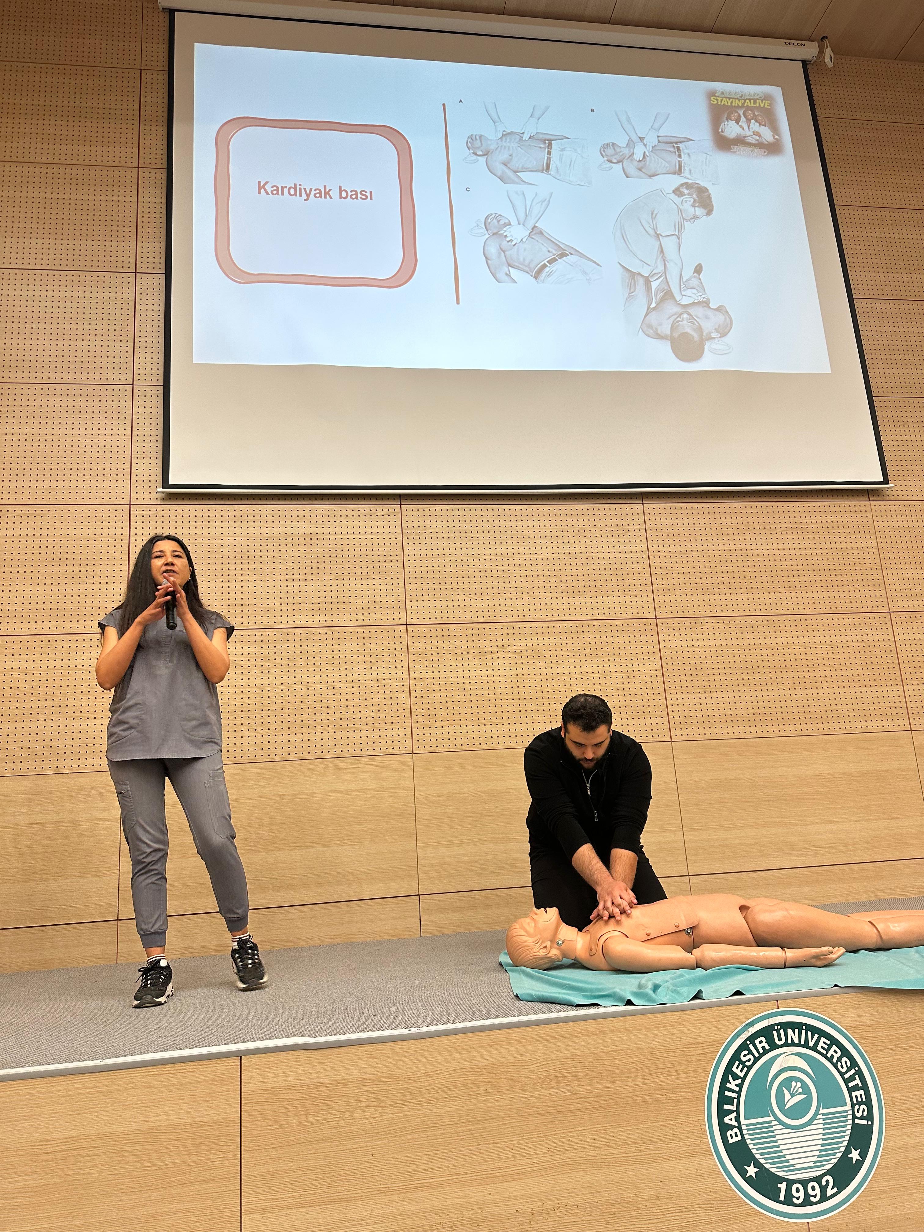 Üniversitemiz Personeline Verilen Temel İlk Yardım Eğitimleri Tamamlandı 1