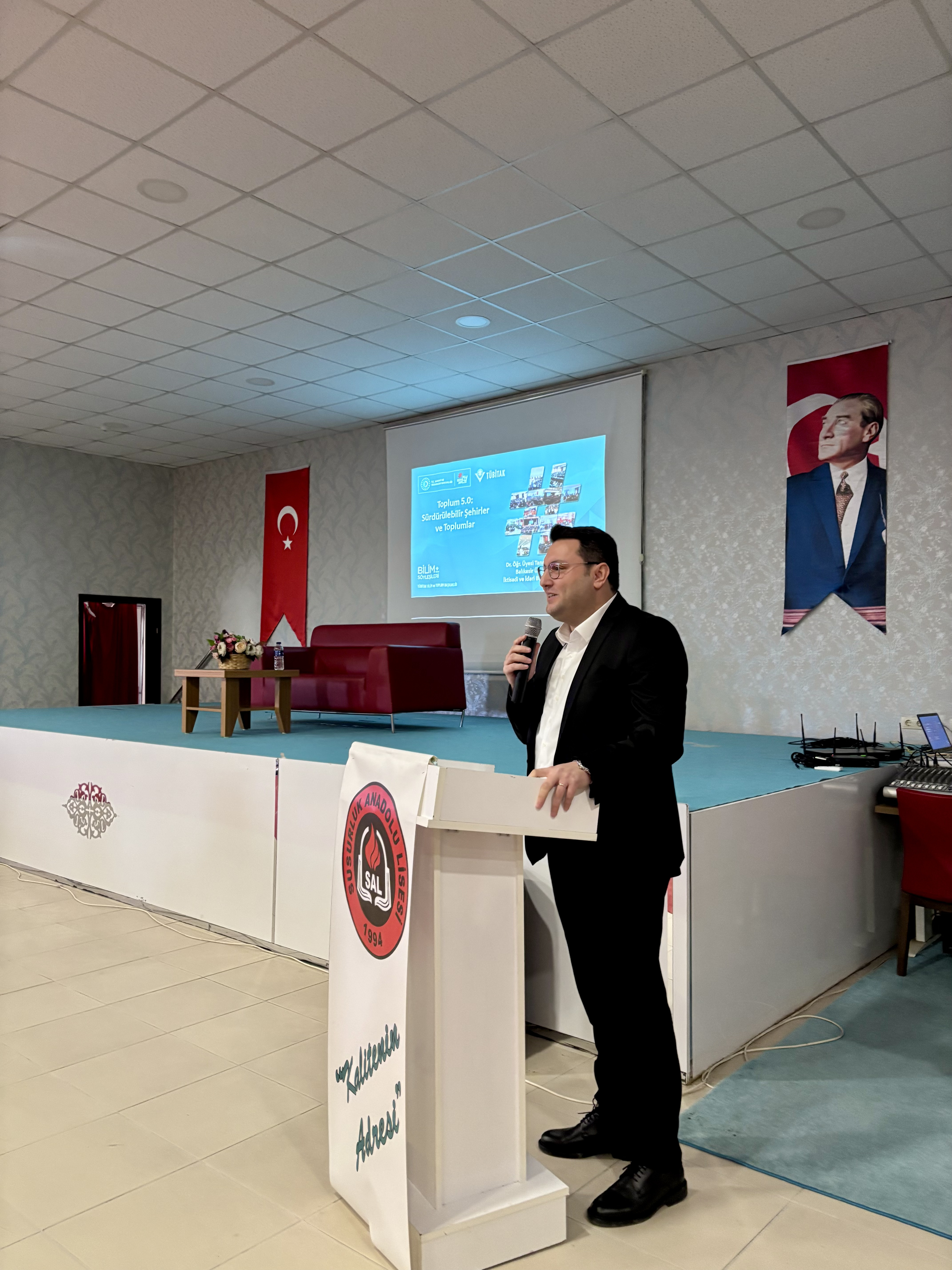 Toplum 5.0: Sürdürülebilir Şehirler ve Toplumlar Söyleşisi Gerçekleştirildi