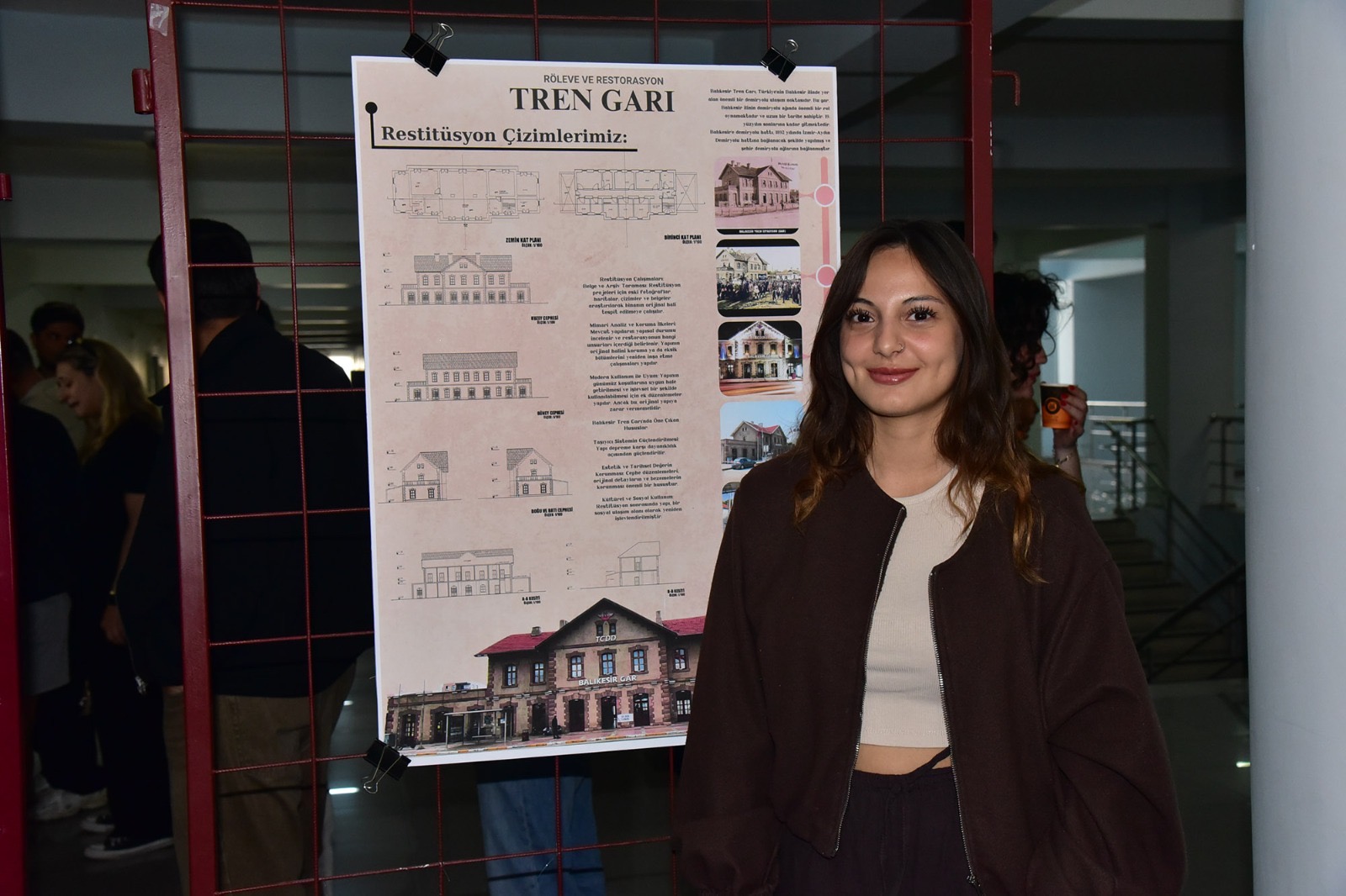 BAÜN Mimarlık Fakültesinde Şehrin Hafızasına Işık Tutan Sergi 8