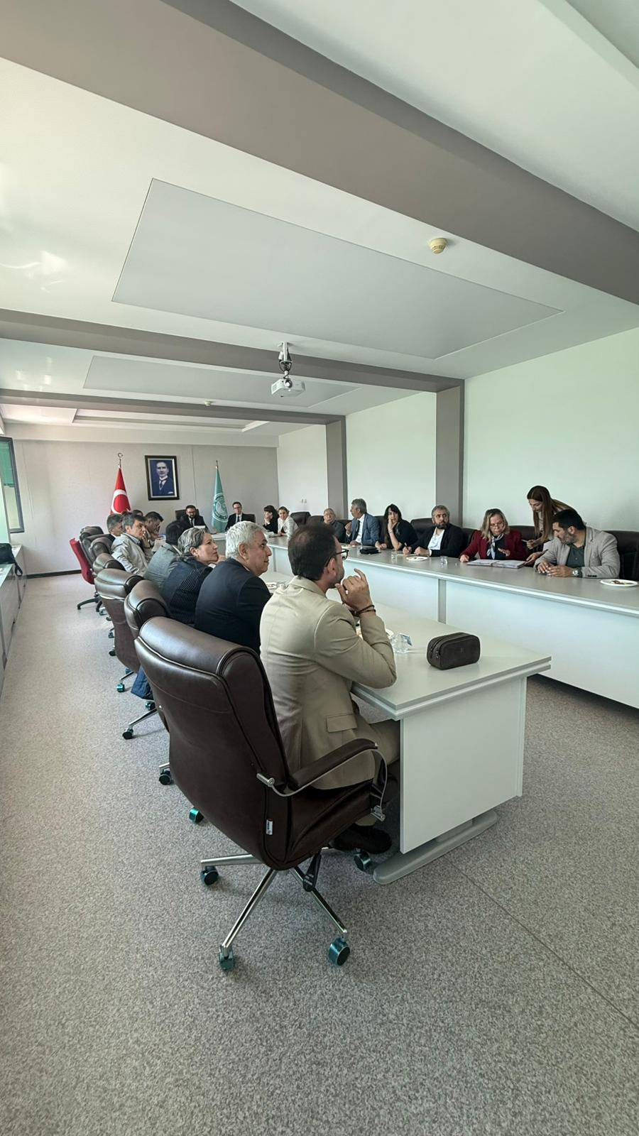 Enstitü Kurulumuz 2026 yılının ilk toplantısında bir araya geldi 1