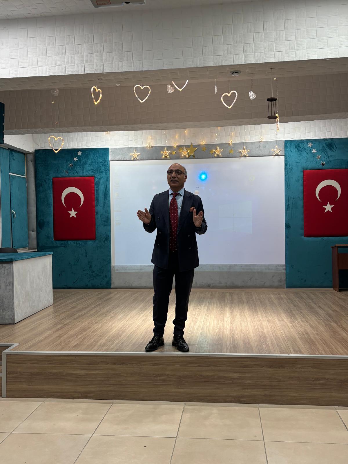 Bankacılık ve Sigortacılık Programından Bigadiç Anadolu İmam Hatip Lisesine Ziyaret 5