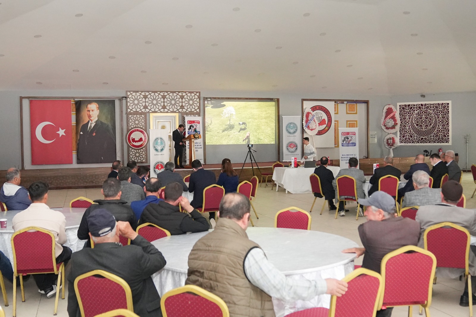 BAÜN Veteriner Fakültesi Akademisyenleri Sahada: Yetiştirici Buluşmaları Susurluk Programıyla Devam Etti 4