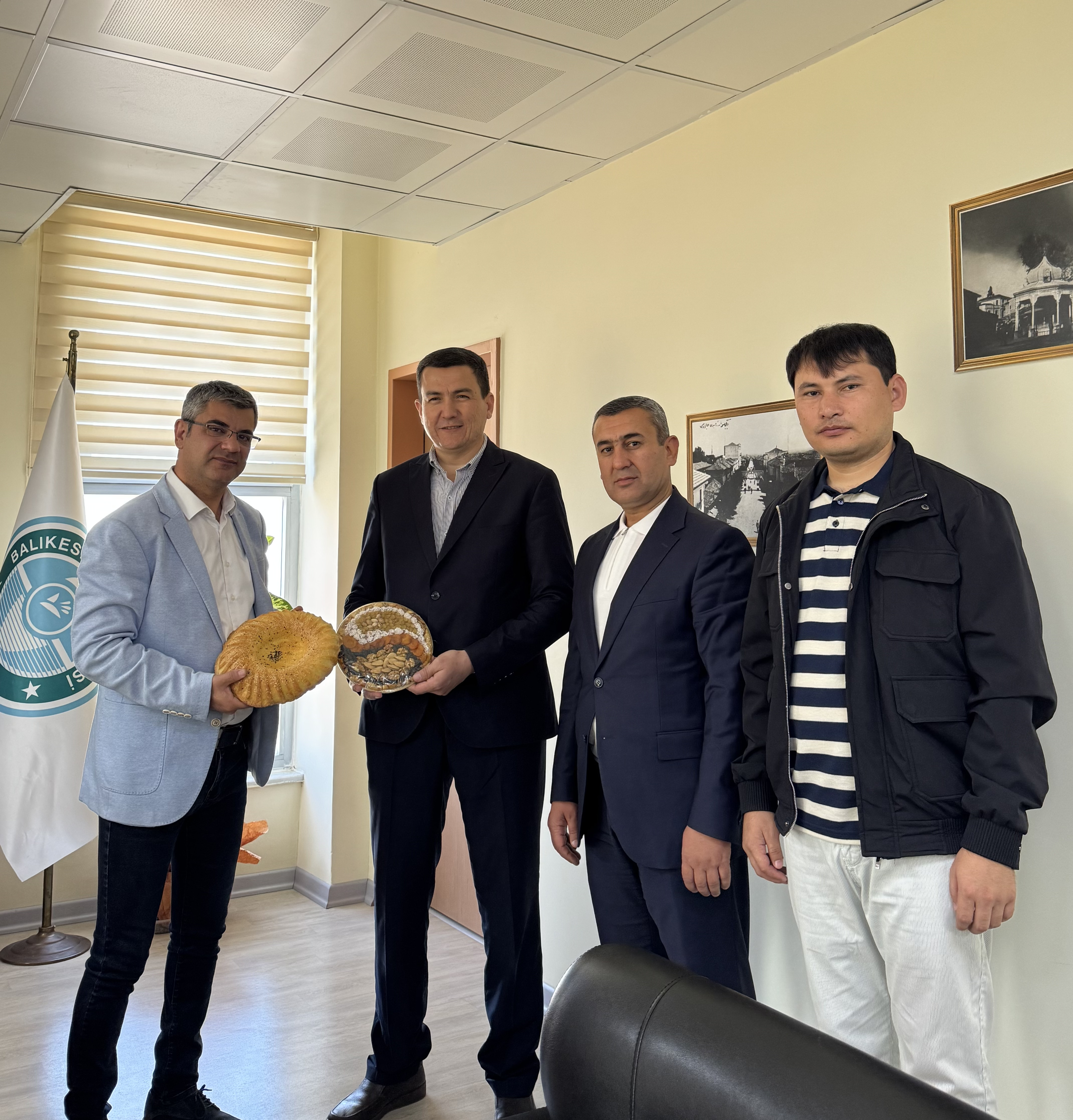 Özbekistan’dan Gelen Akademik Heyet Fakültemizde Ağırlandı 4