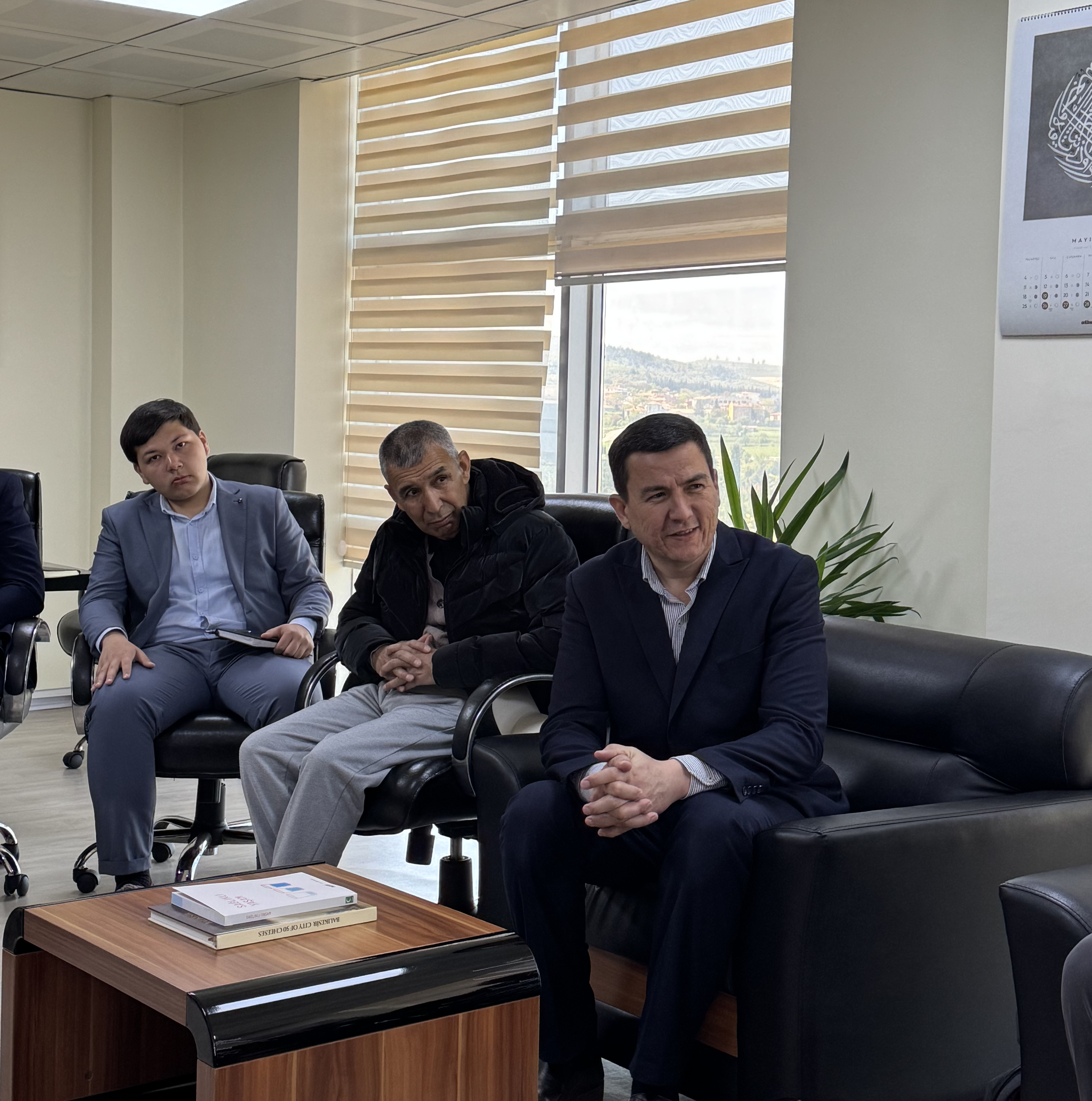 Özbekistan’dan Gelen Akademik Heyet Fakültemizde Ağırlandı 2