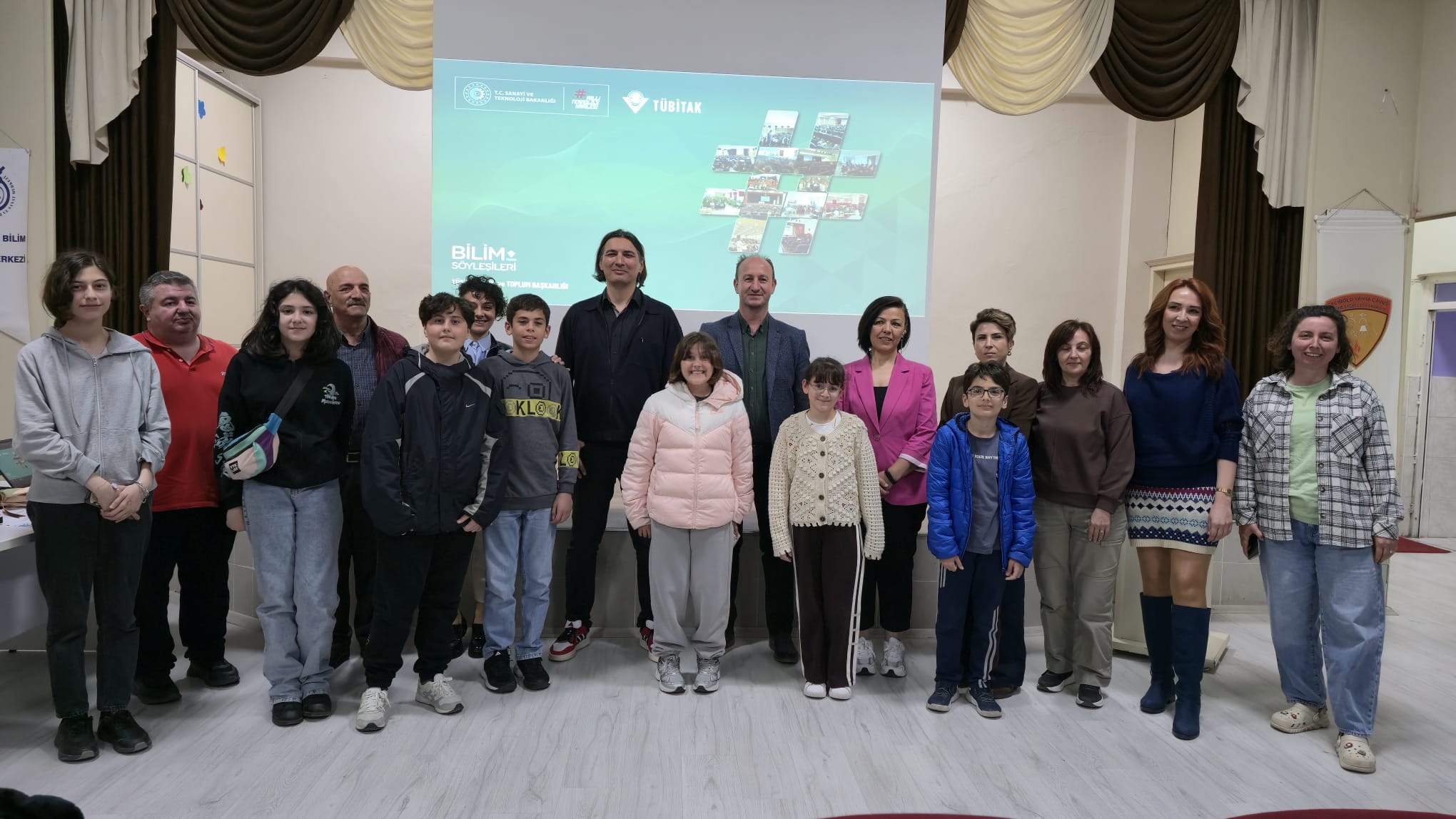 Dursunbey MYO'nun "Doğanın Renk Paleti" TÜBİTAK Bilim Söyleşileri Bandırma'da Noktalandı