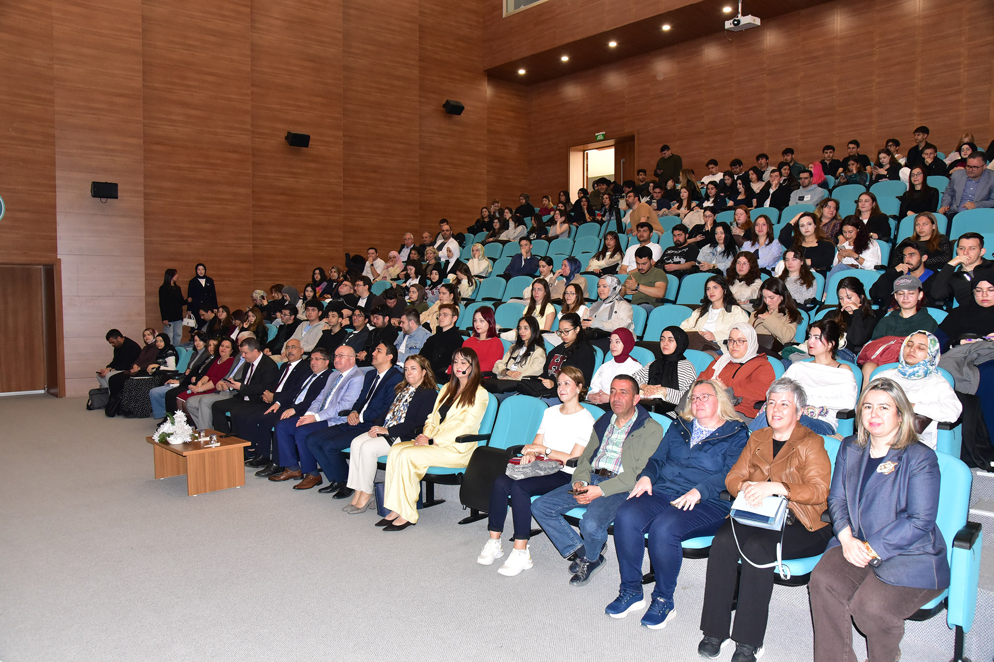 BAÜN’den Kültürel Hafızaya Katkı: “Balıkesir Kültür Söyleşileri” Yoğun İlgi Gördü 2