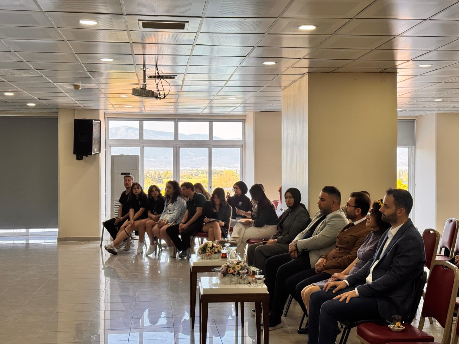 Mezun-Öğrenci Buluşması: Sektör Deneyimi BUBFA da Paylaşıldı 10