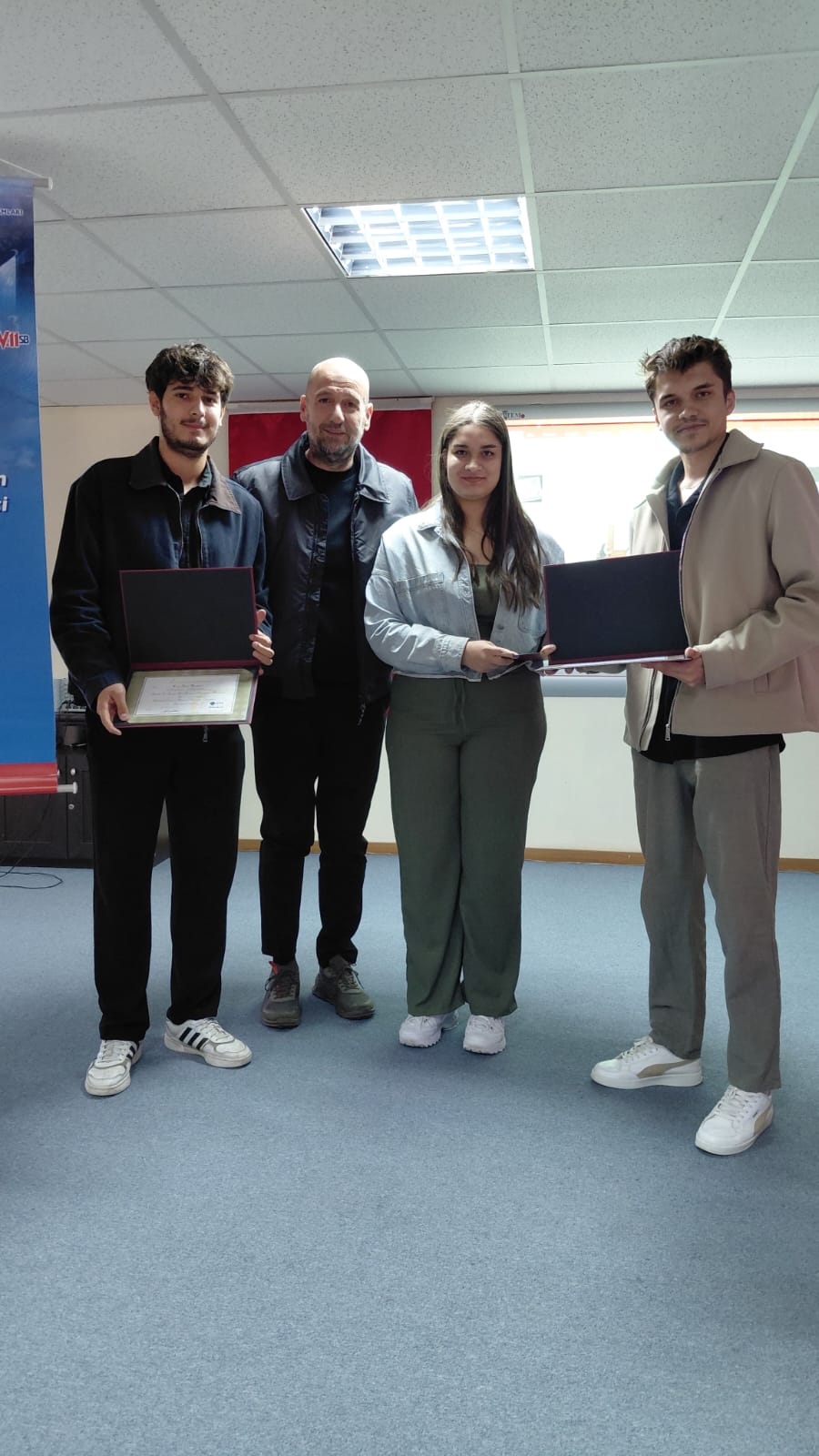İşletme Yönetimi Programı'nda ETA Paket Programı Eğitimi tamamlandı. 8