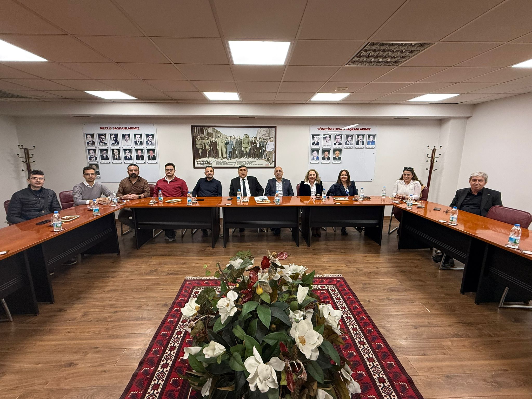 BAÜN TTO ve Balıkesir MYO Akademisyenlerinden Balıkesir Ticaret Borsası’na Ziyaret 2