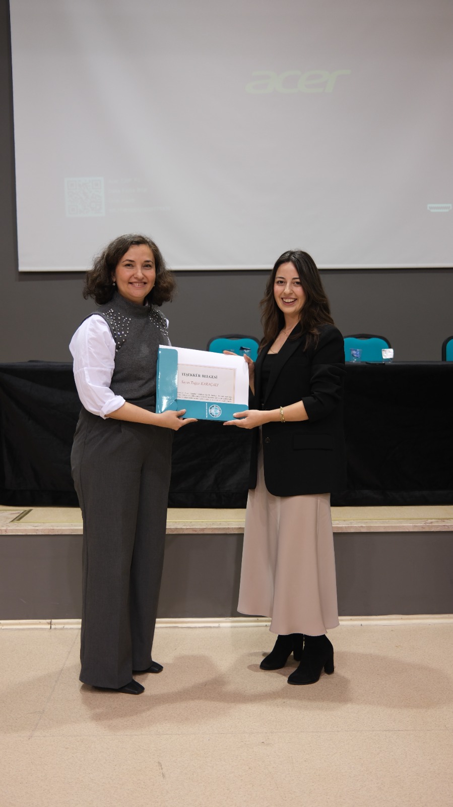 Our department's 4th Sector Meeting, organized with Cunda Agency: Mert Dinçer, Tuğçe Semercioğlu and Tuğçe Karaçalı, was successfully held. 9