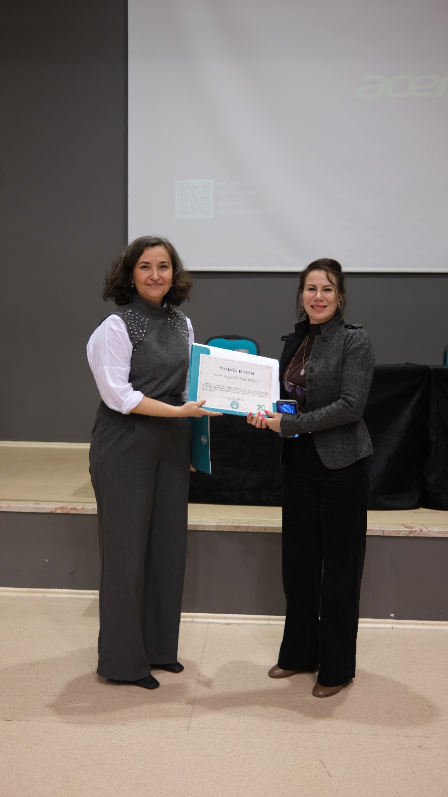 Our department's 4th Sector Meeting, organized with Cunda Agency: Mert Dinçer, Tuğçe Semercioğlu and Tuğçe Karaçalı, was successfully held. 8