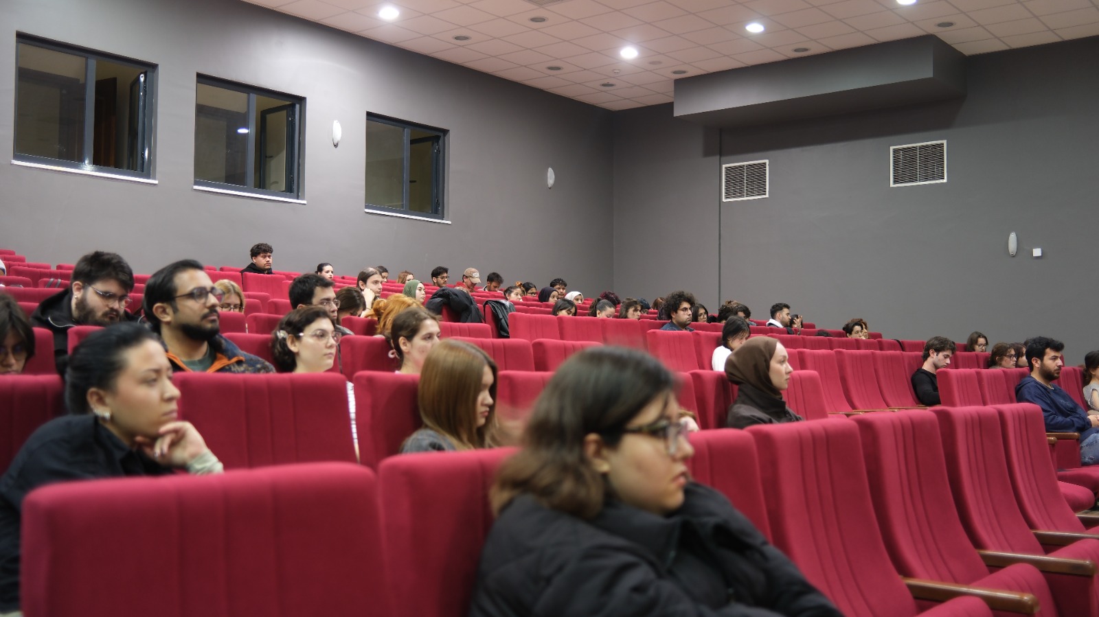 Our department's 4th Sector Meeting, organized with Cunda Agency: Mert Dinçer, Tuğçe Semercioğlu and Tuğçe Karaçalı, was successfully held. 6