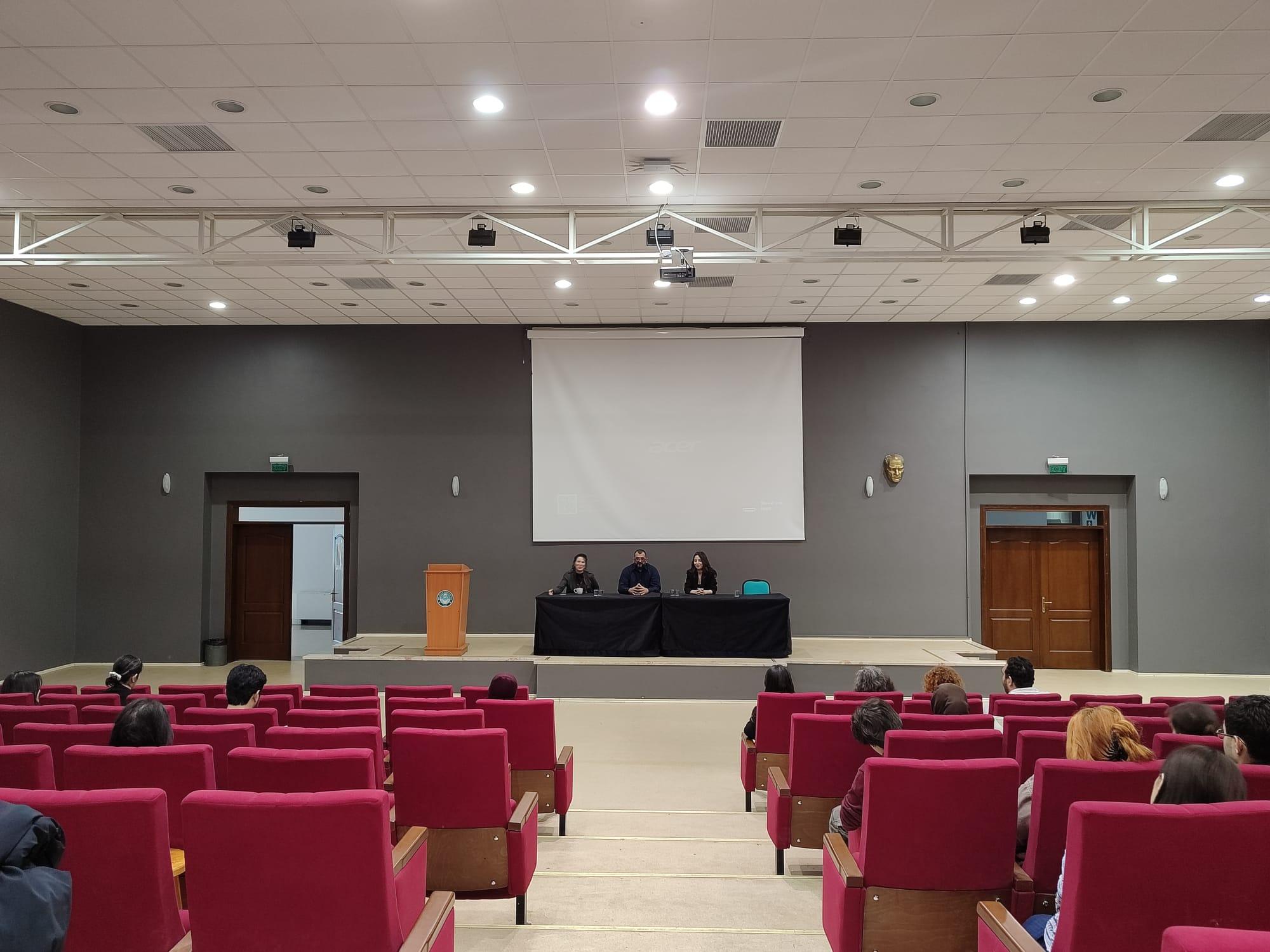 Our department's 4th Sector Meeting, organized with Cunda Agency: Mert Dinçer, Tuğçe Semercioğlu and Tuğçe Karaçalı, was successfully held. 2