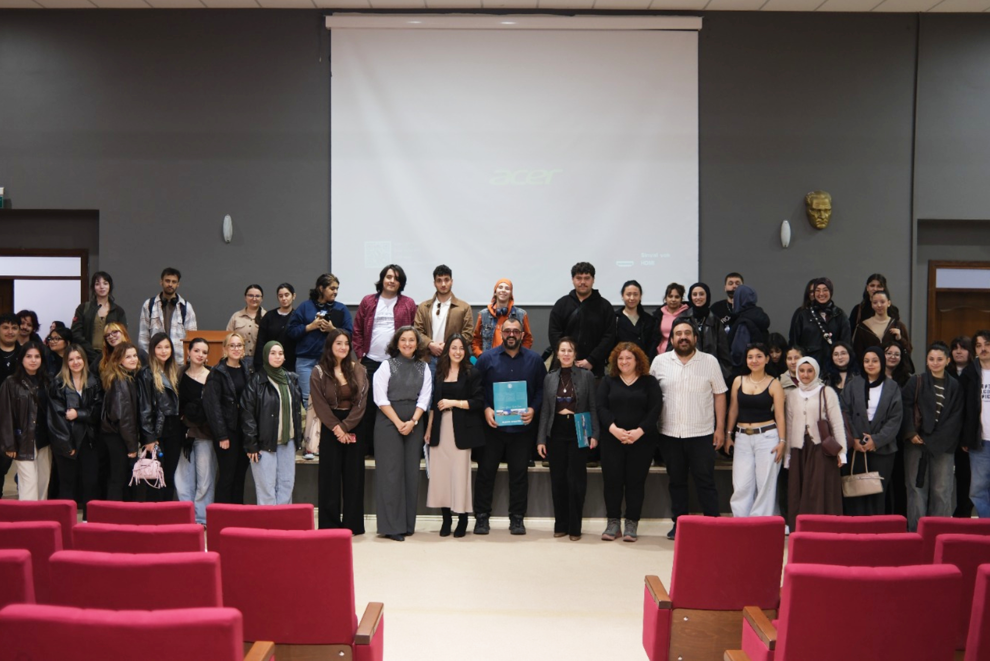 Our department's 4th Sector Meeting, organized with Cunda Agency: Mert Dinçer, Tuğçe Semercioğlu and Tuğçe Karaçalı, was successfully held.