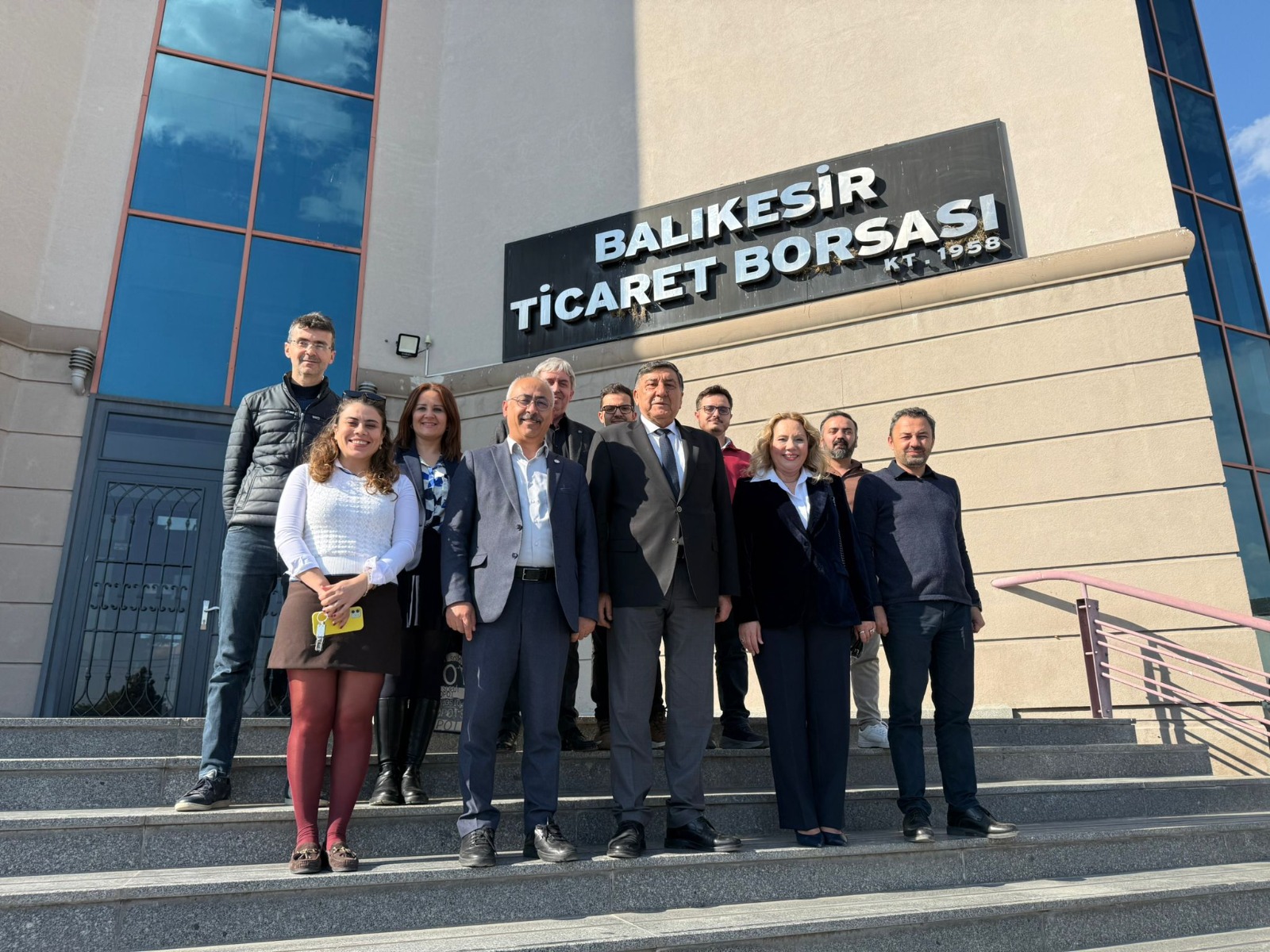 Balıkesir MYO ve BAUN TTO Akademisyenlerinden Balıkesir Ticaret Borsası’na Ziyaret