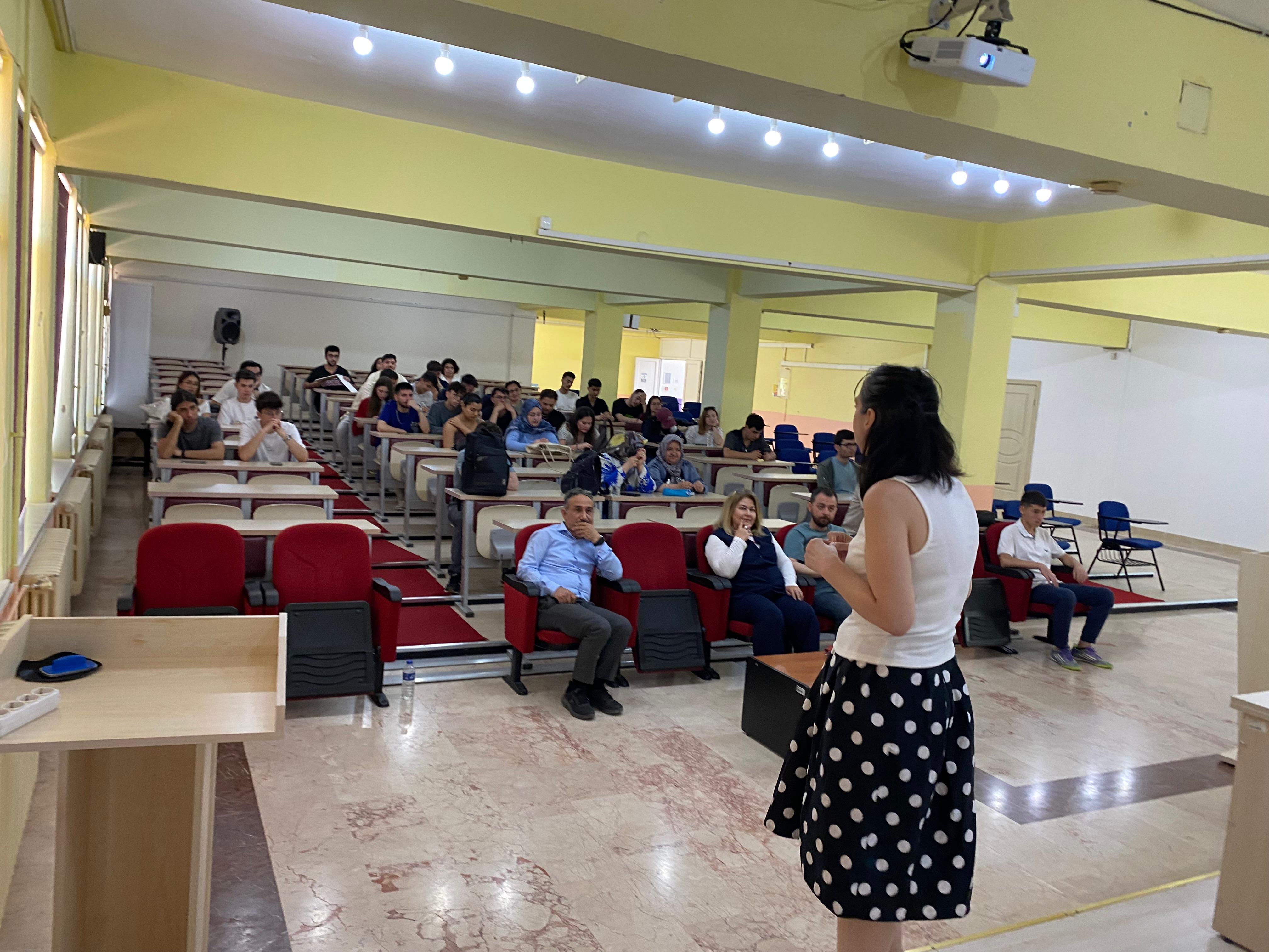 Future Software Developers Meet with the Industry at Edremit Vocational School 3