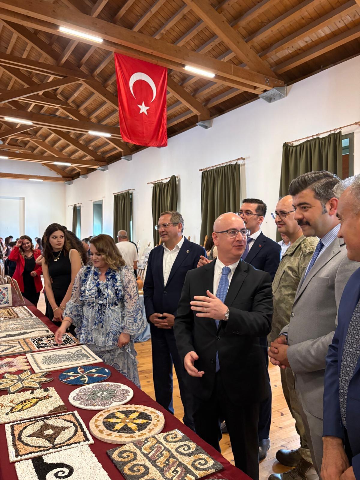 Mimarlık ve Şehir Planlama Bölümü Öğr. Gör. Gülşah Yetgin GÖZÜAÇIK ve Öğr. Gör. Gülcan KABA Koordinatörlüğünde Düzenlenen Yıl Sonu Öğrenci Sergisi 11
