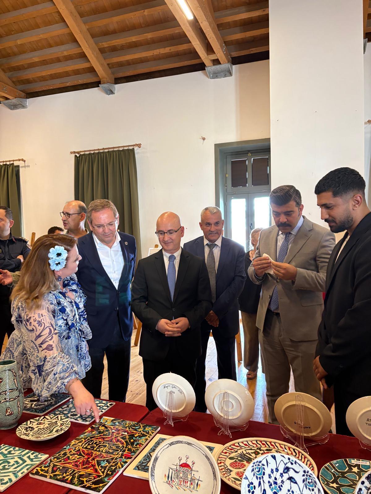 Mimarlık ve Şehir Planlama Bölümü Öğr. Gör. Gülşah Yetgin GÖZÜAÇIK ve Öğr. Gör. Gülcan KABA Koordinatörlüğünde Düzenlenen Yıl Sonu Öğrenci Sergisi 1