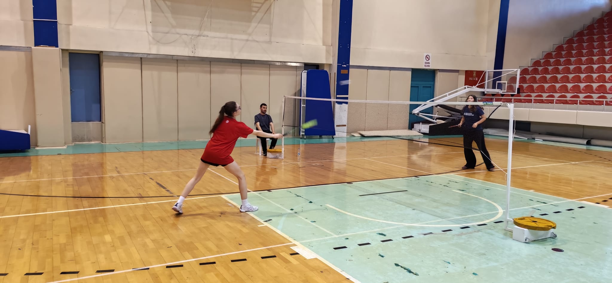 Balıkesir Üniversitesi Spor Fest 2026 da Badminton Heyecanı 4