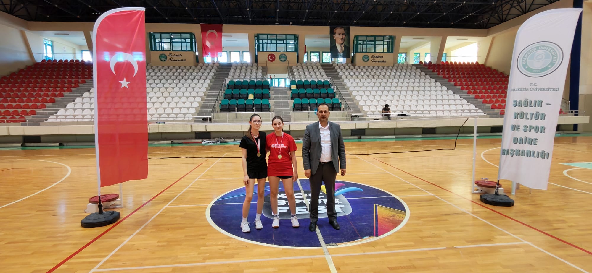 Balıkesir Üniversitesi Spor Fest 2026 da Badminton Heyecanı 2