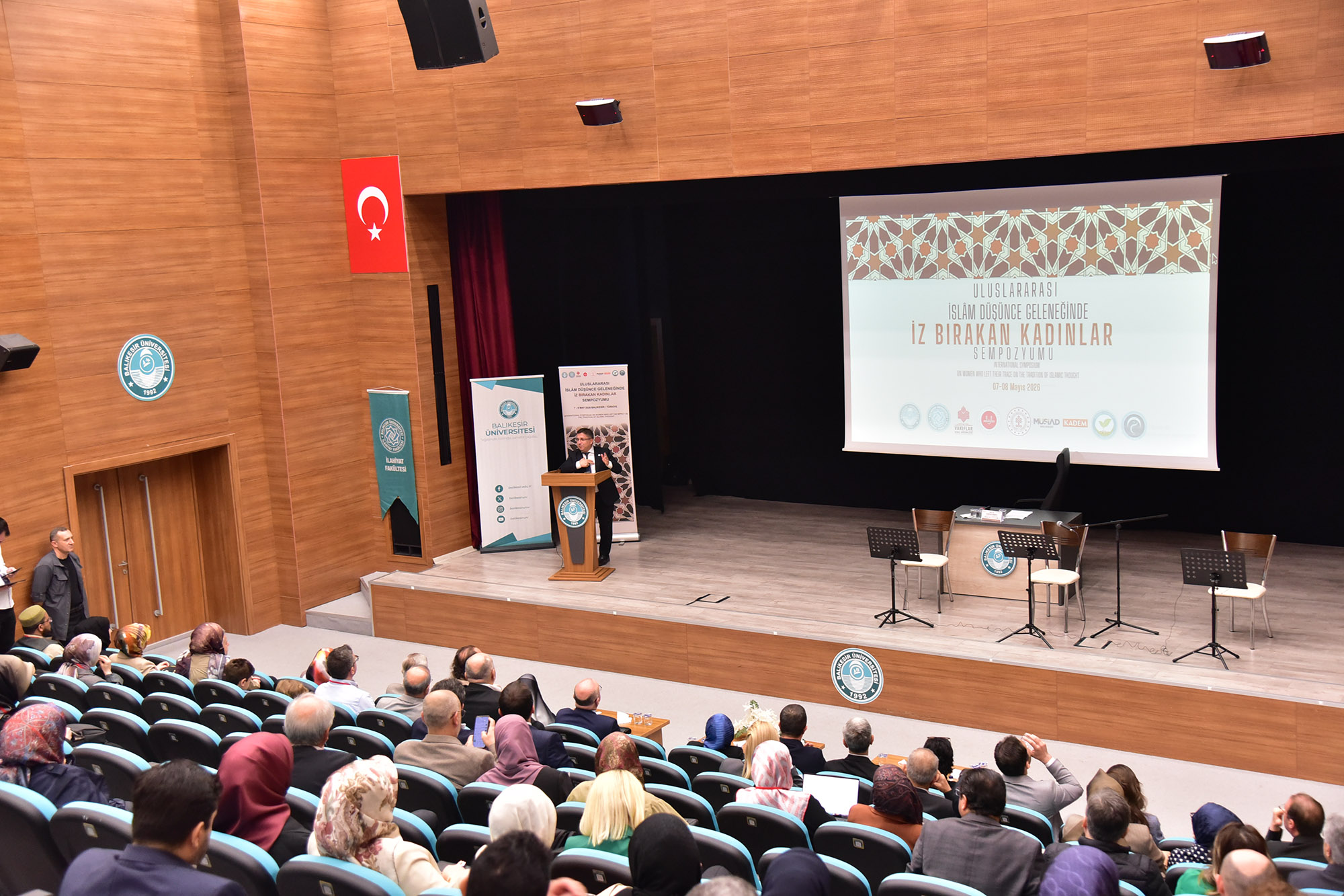 İslam Düşünce Geleneğinde İz Bırakan Kadınlar, BAÜN deki Sempozyumda Ele Alındı 18