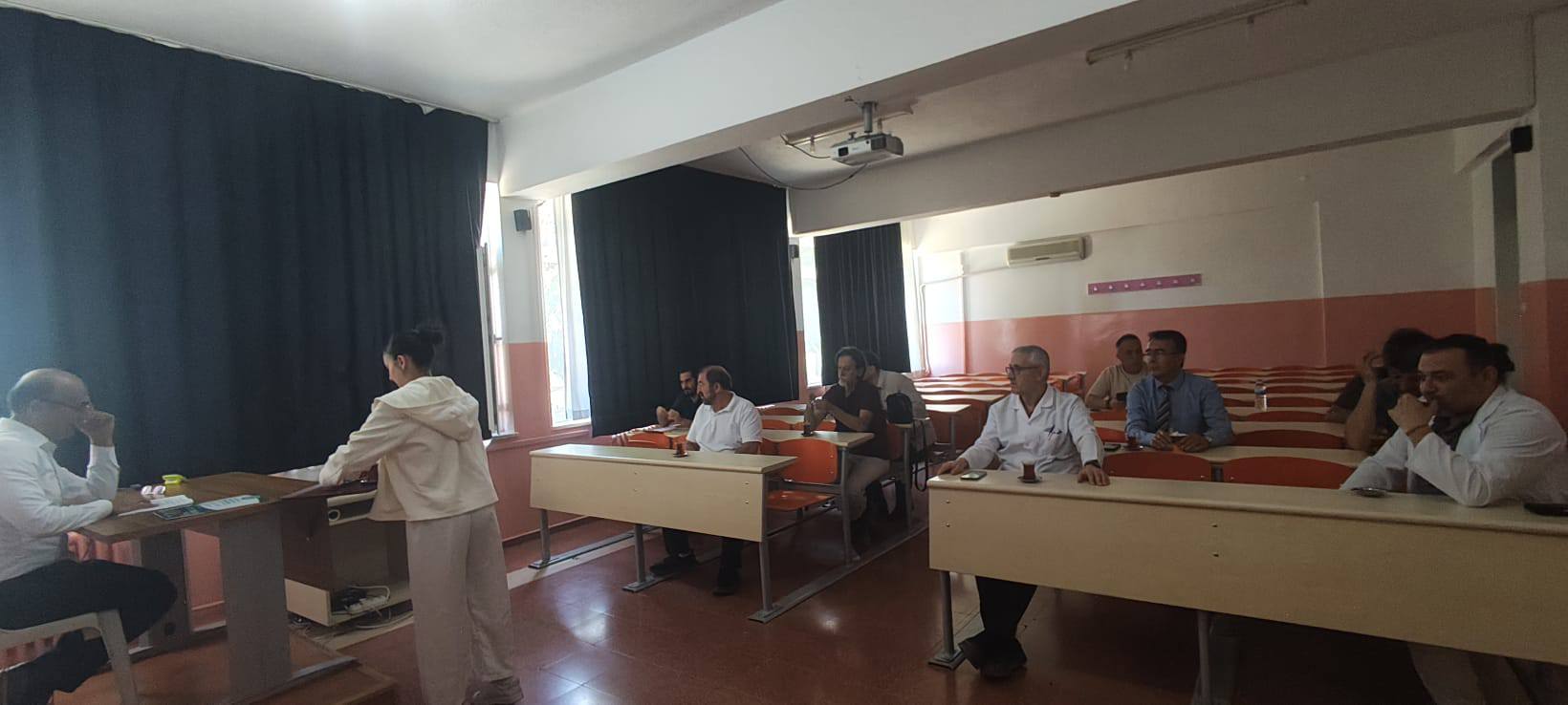 Edremit Meslek Yüksekokulunda 3. MEDEK Akreditasyon Toplantısı Gerçekleştirildi 5