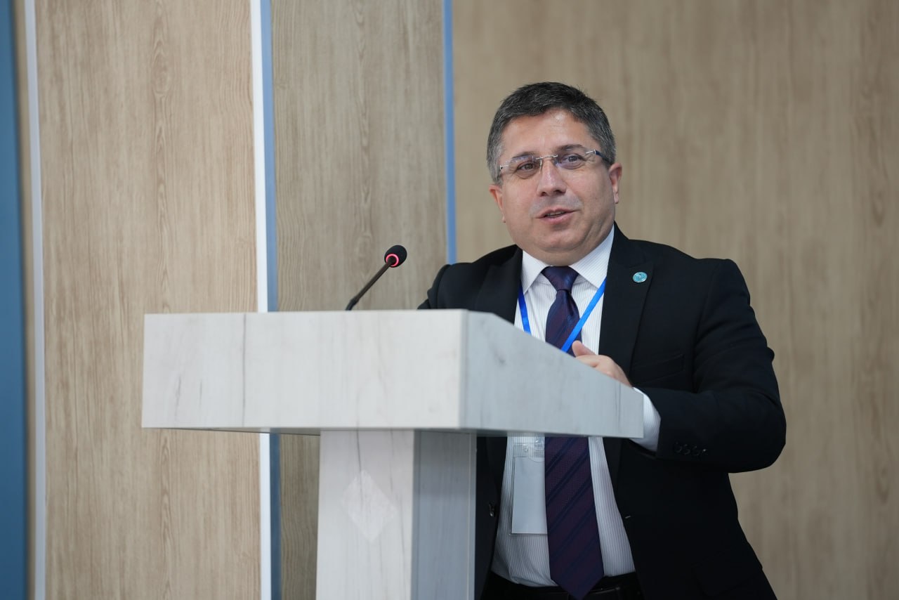 BAÜN Ortaklığında Düzenlenen Uluslararası İdare Hukuku ve İdari Yargı Sempozyumu Özbekistan’da Gerçekleştirildi 2