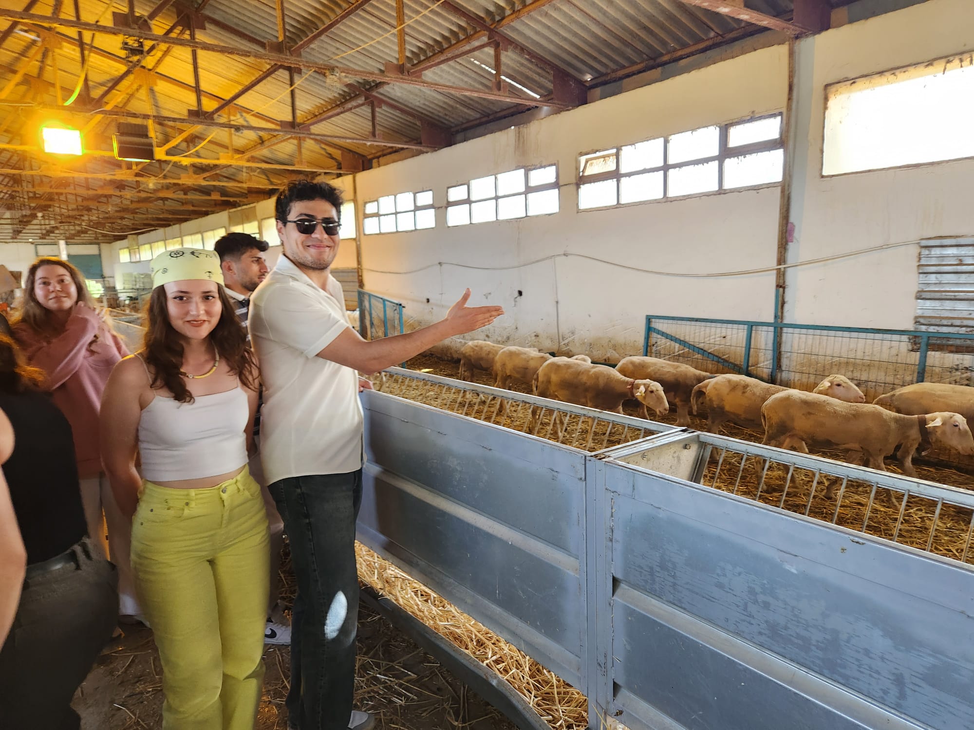 Practical Field Training as Part of the Poultry Diseases Course 5