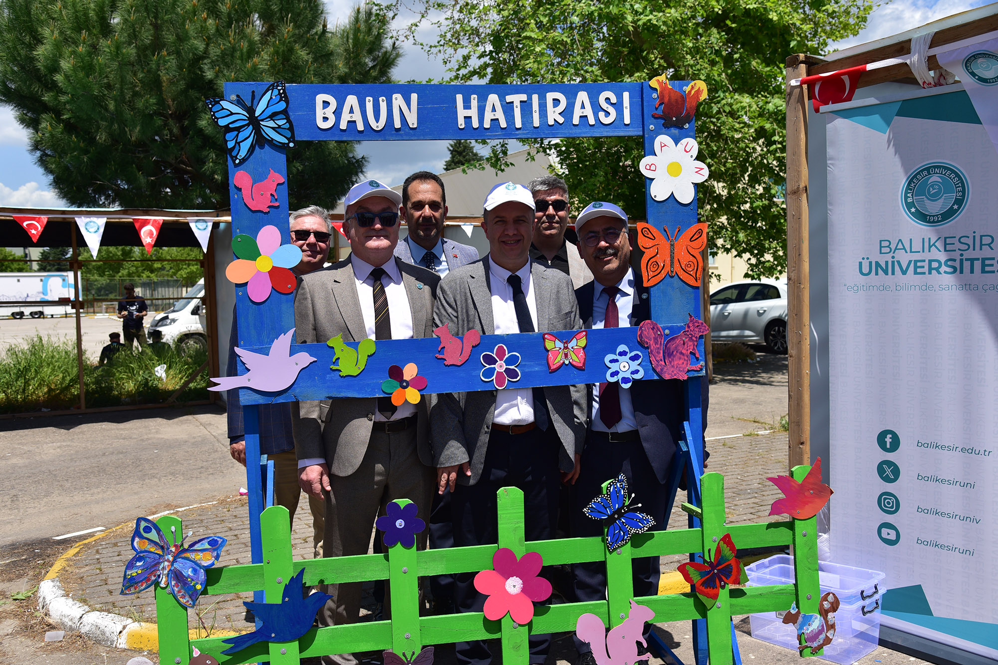 BAÜN FEST 2026 Coşkusu, Geleneksel Bayrak Yürüyüşü ve Stant Açılışları ile Devam Etti 19