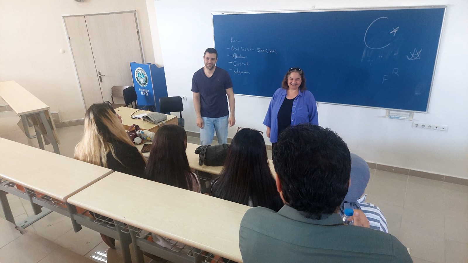 Sındırgı Mesleki ve Teknik Anadolu Lisesi 12. Sınıf Öğrencileri, Balıkesir MYO'yu Ziyaret Etti 9