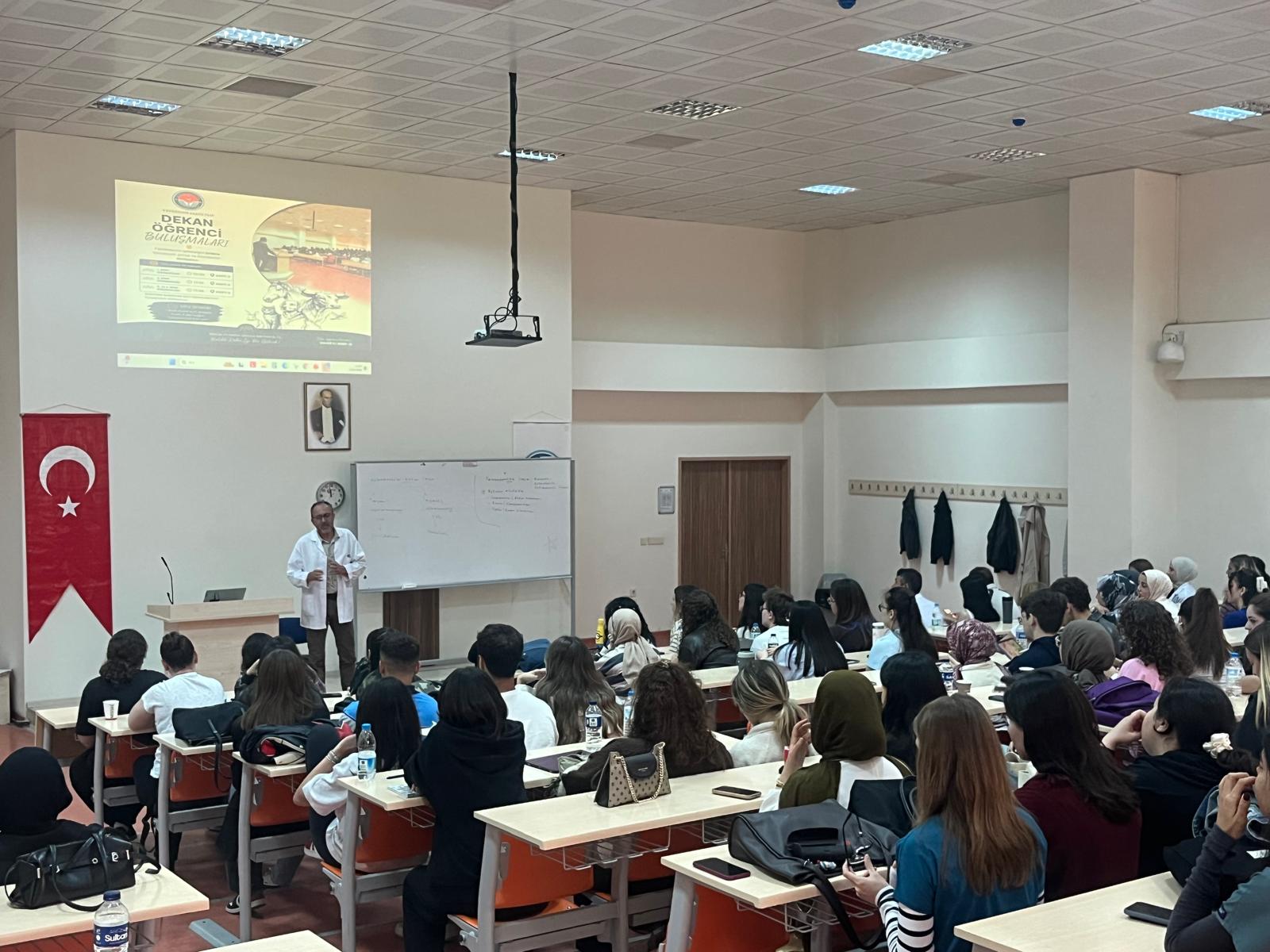 “Dean-Student Meetings” were held at our faculty!