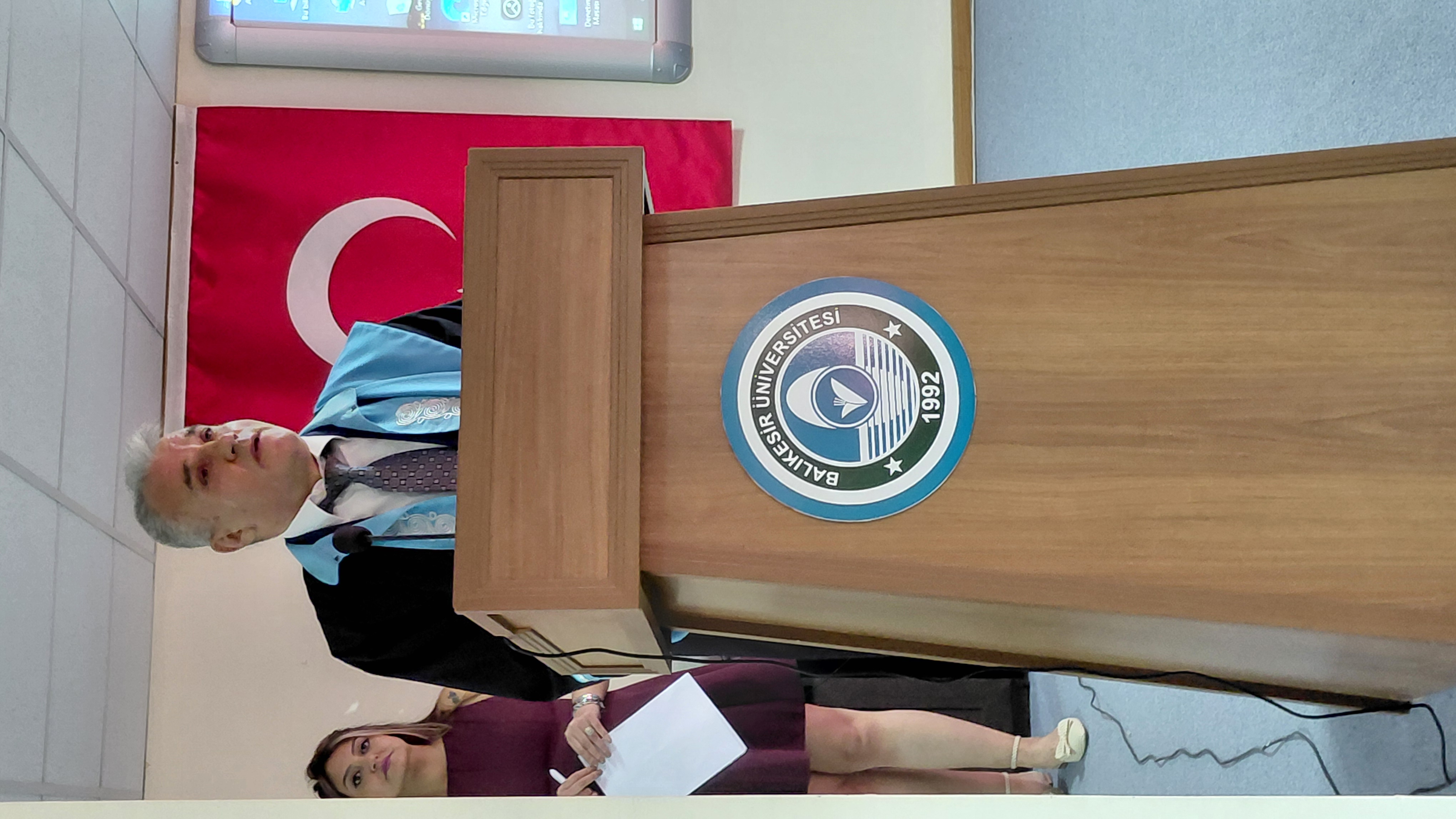 Ayvalık Meslek Yüksekokulu 31. Dönem Mezuniyet Töreni coşkuyla kutlandı 17