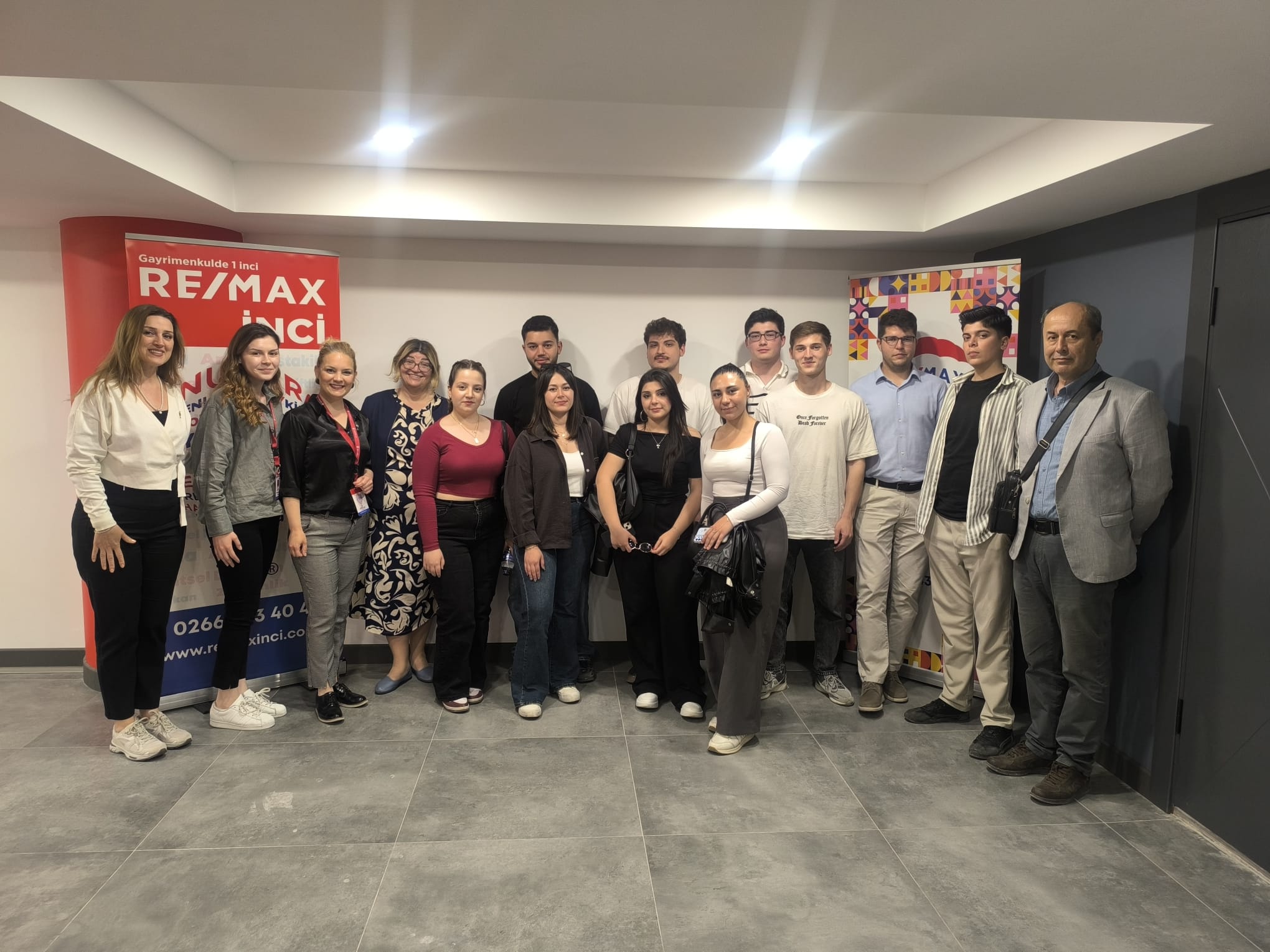 | RE/MAX İnci Sektör Ziyareti gerçekleştirildi.