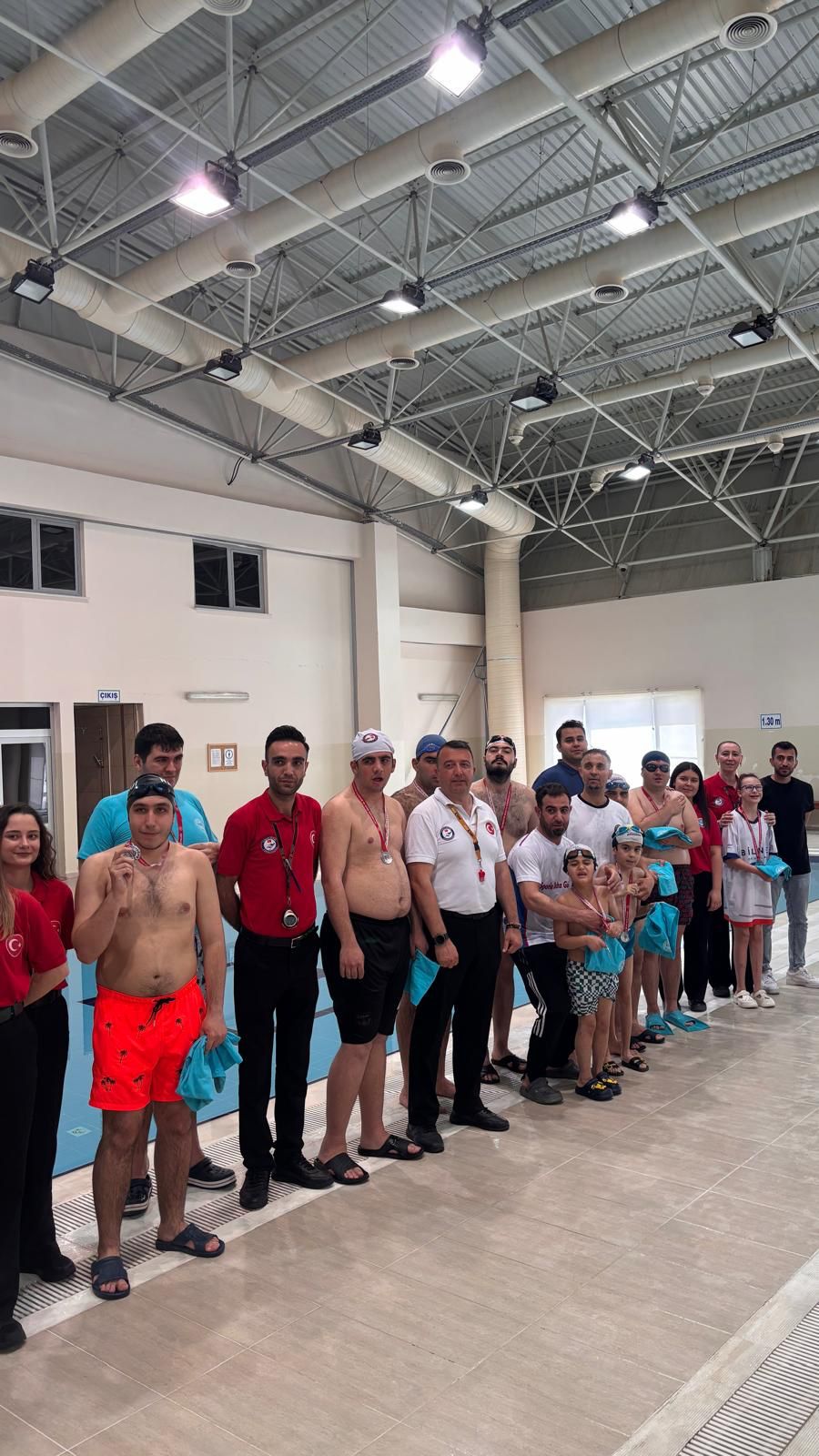 Engel Tanımayan Kulaçlar Etkinliği Balıkesir Üniversitesinde Gerçekleştirildi 2