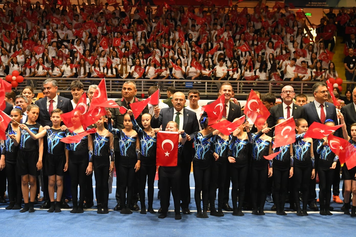 Rektör Oğurlu 19 Mayıs Atatürk’ü Anma, Gençlik ve Spor Bayramı Törenine Katıldı 3