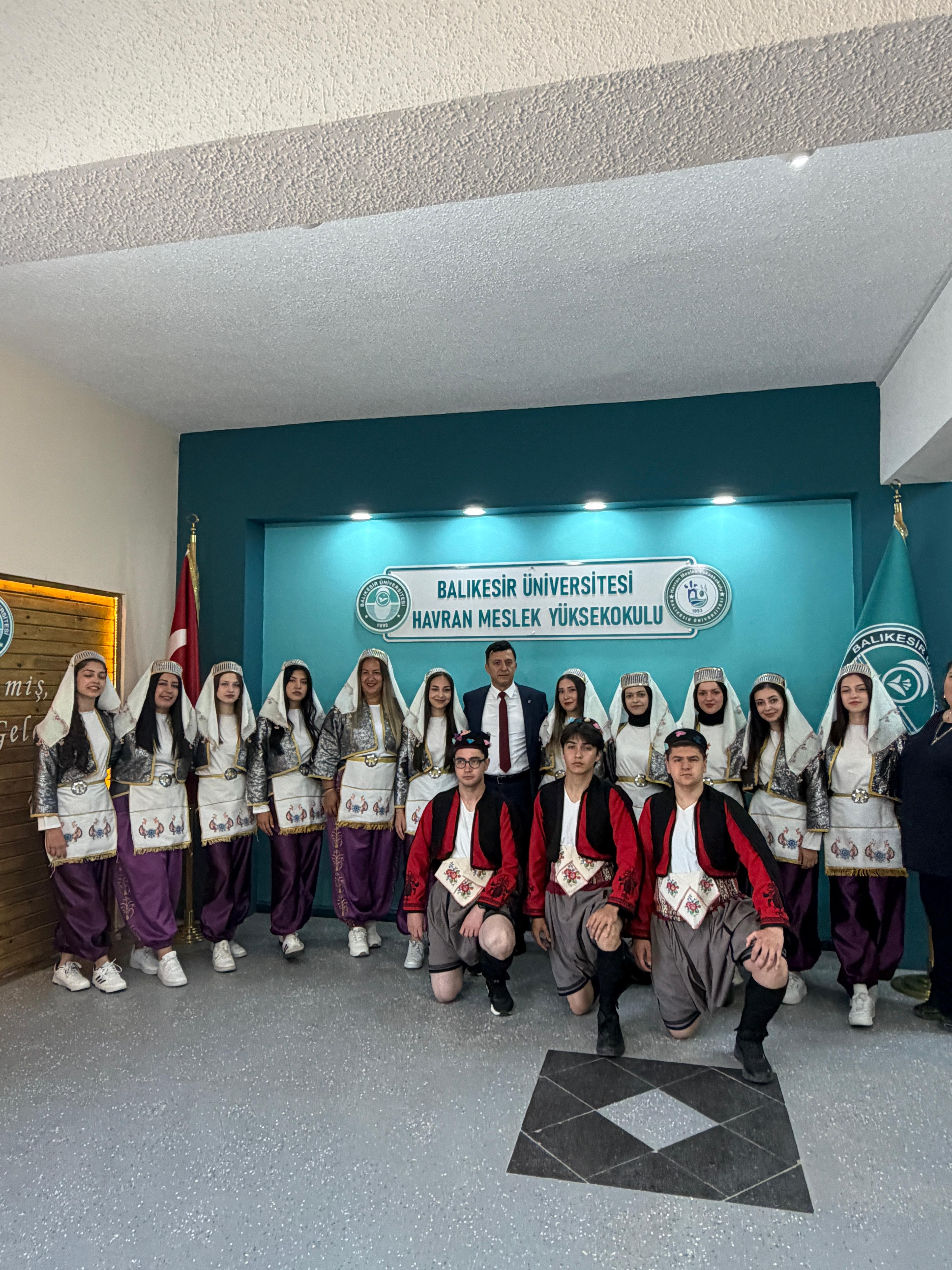 19 Mayıs Coşkusu İlçemizde Yüksekokulumuzun Ritmiyle Yankılandı 2