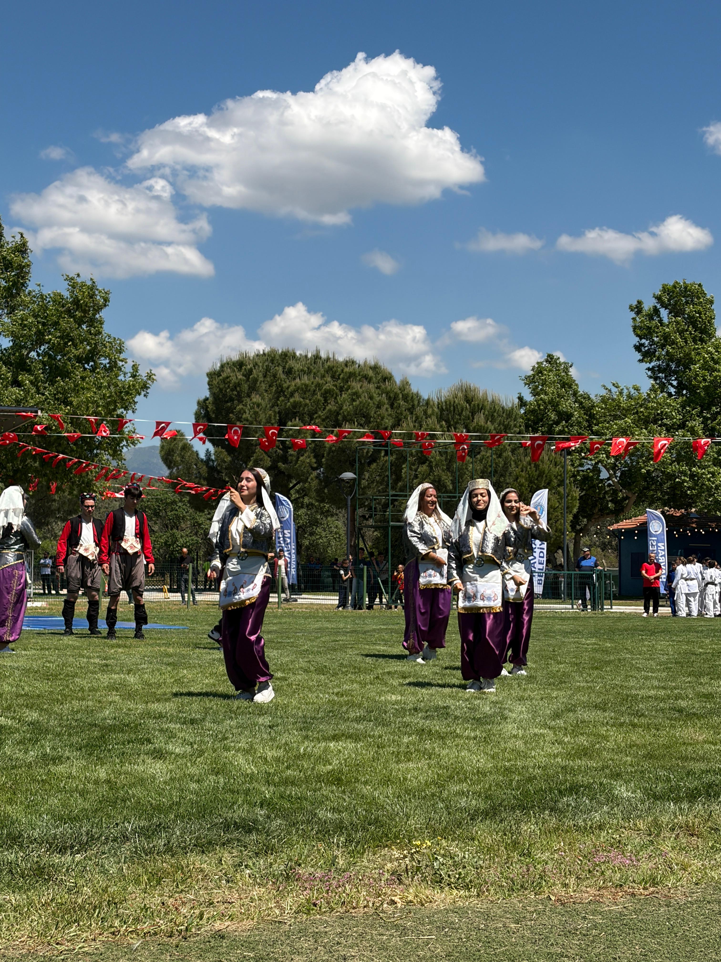 19 Mayıs Coşkusu İlçemizde Yüksekokulumuzun Ritmiyle Yankılandı 5