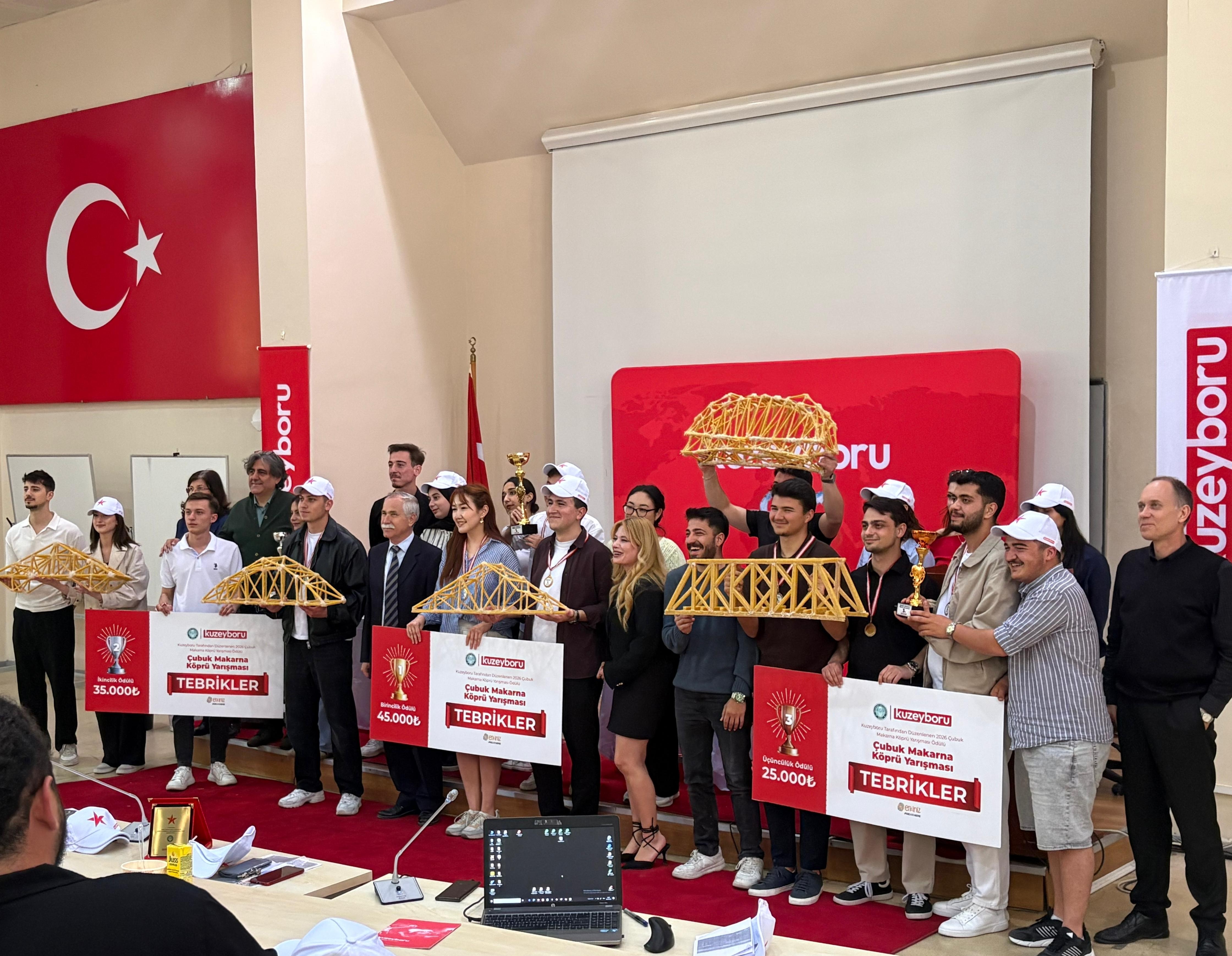 İnşaat Mühendisliği ev sahipliğinde Kuzey Boru'nun sponsorluğunda ÇUBUK MAKARNA KÖPRÜ YARIŞMASI düzenlendi. 7