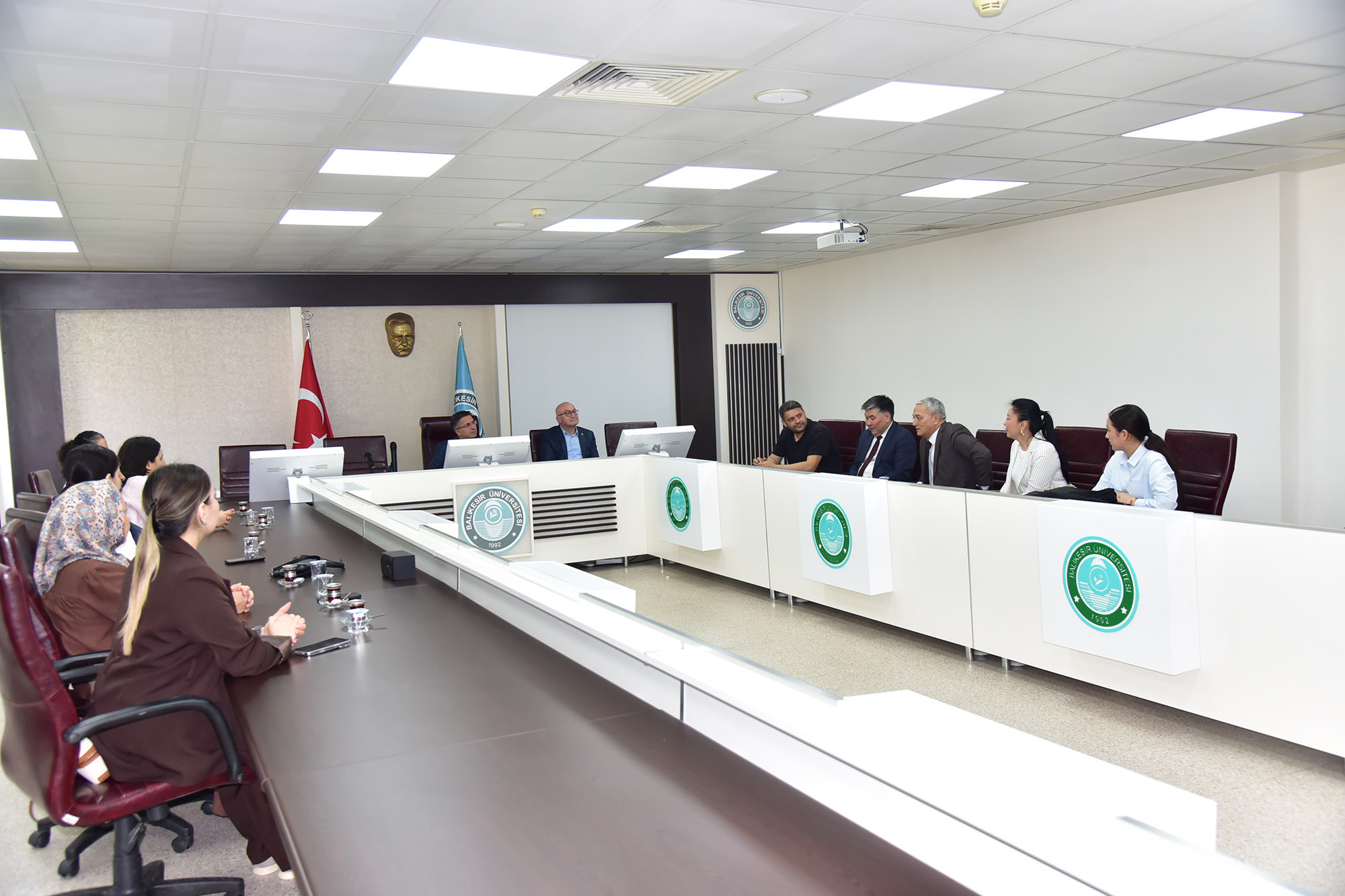Kırgızistan Uluslararası Üniversitesinden BAÜN’e Akademik İş Birliği Ziyareti 4