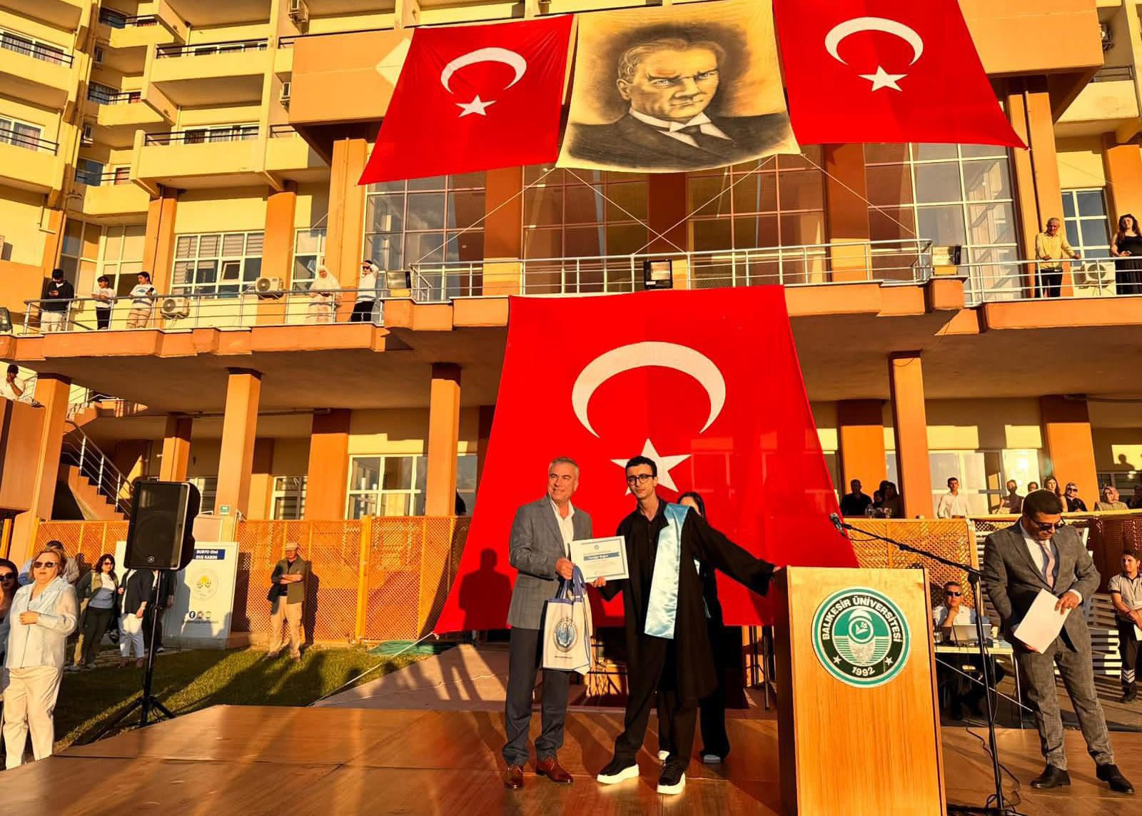 BAÜN BUBFA’DA Mezuniyet Gururu 12