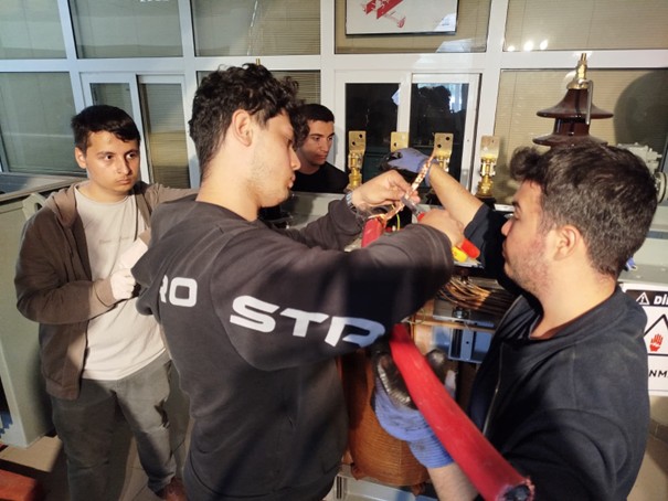 Elektrik Programı Öğrencilerine Uygulamalı Transformatör Eğitimi 3