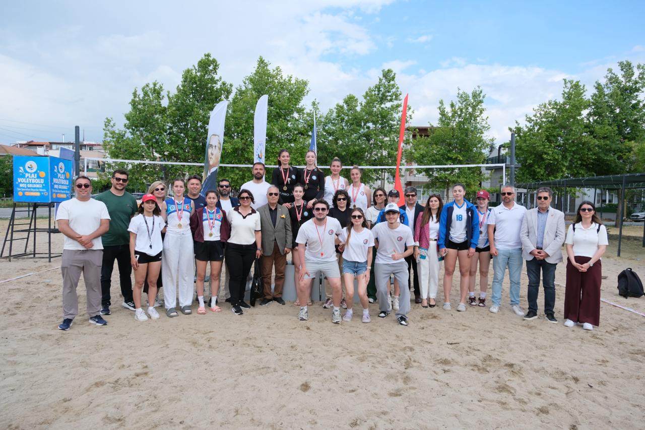 Trakya Üniversiteler Birliği Plaj Voleybolu Turnuvasında BAUN Şampiyon 2