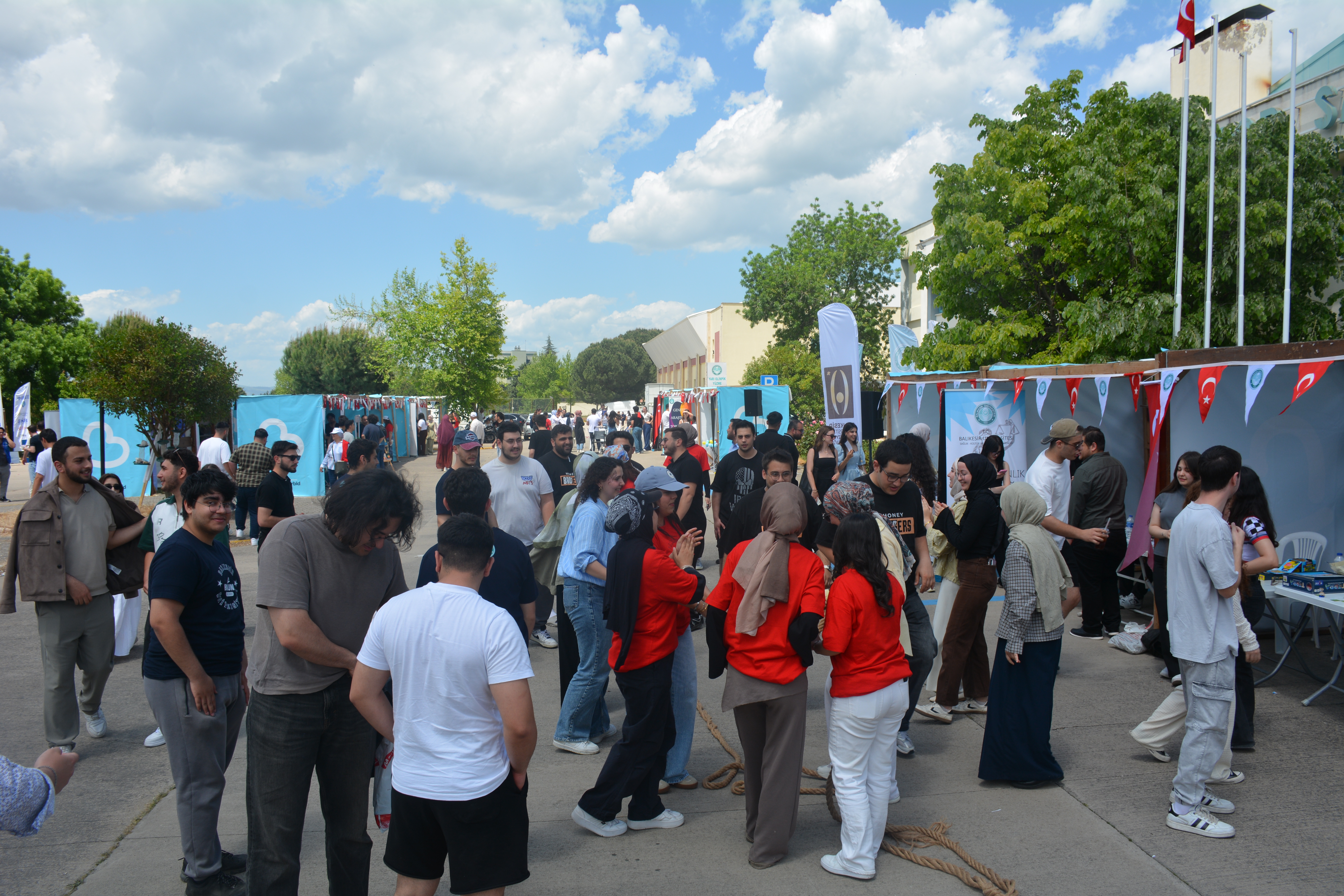 BAÜN FEST 26 Öğrenci Toplulukları Stantları