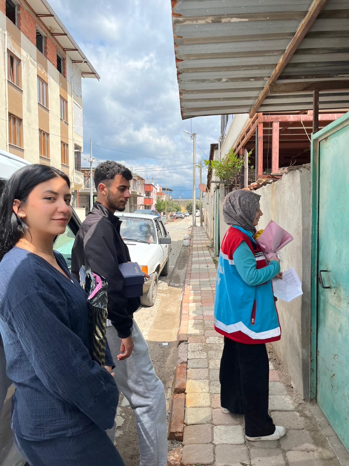 Havran MYO Öğrencilerinden Sosyal Sorumluluk Projelerinde Durmak Yok: Gençlerden Büyüklere Anlamlı Dokunuş