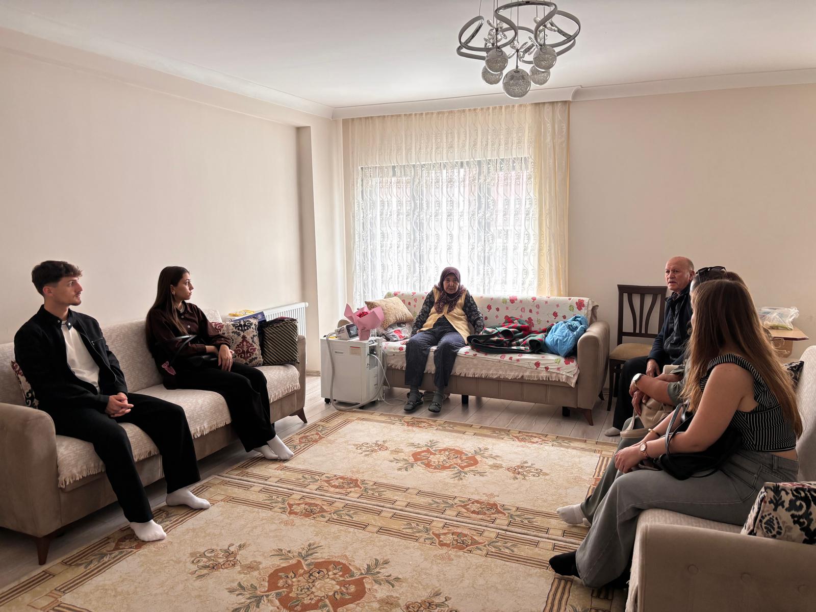 Havran MYO Öğrencilerinden Sosyal Sorumluluk Projelerinde Durmak Yok: Gençlerden Büyüklere Anlamlı Dokunuş 2