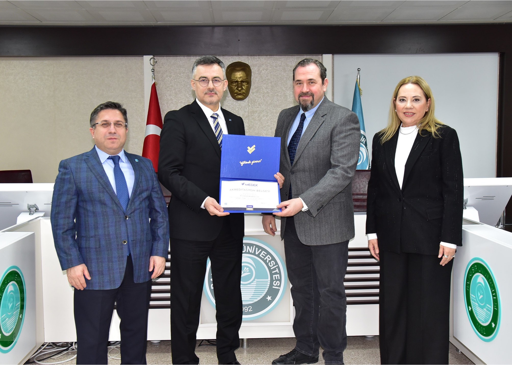 Bilgisayar Programcılığı MEDEK Akreditasyon Belgesini Aldı 1