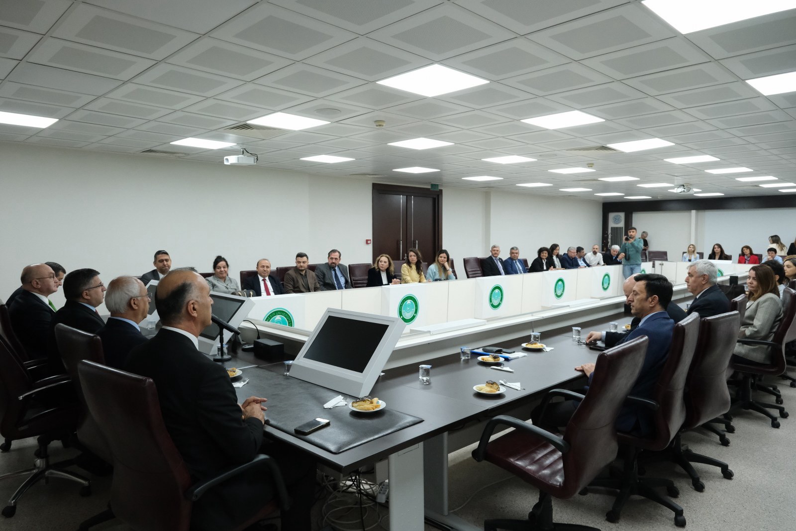 REKTÖRLÜKTEN TEŞEKKÜR 2