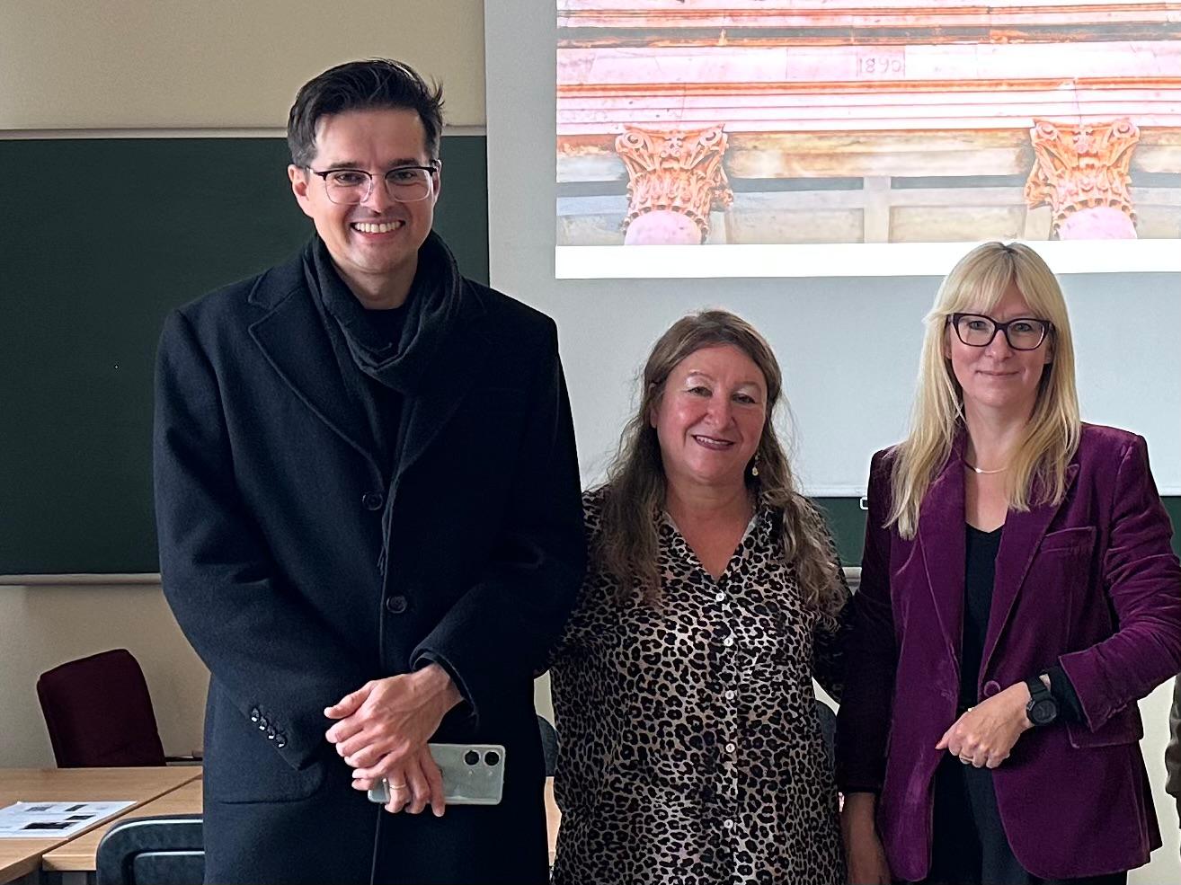 Dr. Öğr. Üyesi Figen Erdoğdu Polonya'daki University of Applied Sciences in Nowy Targ Mimarlık Bölümünde Üniversitemizi ve Meslek Yüksekokulumuzu tanıttı. 7