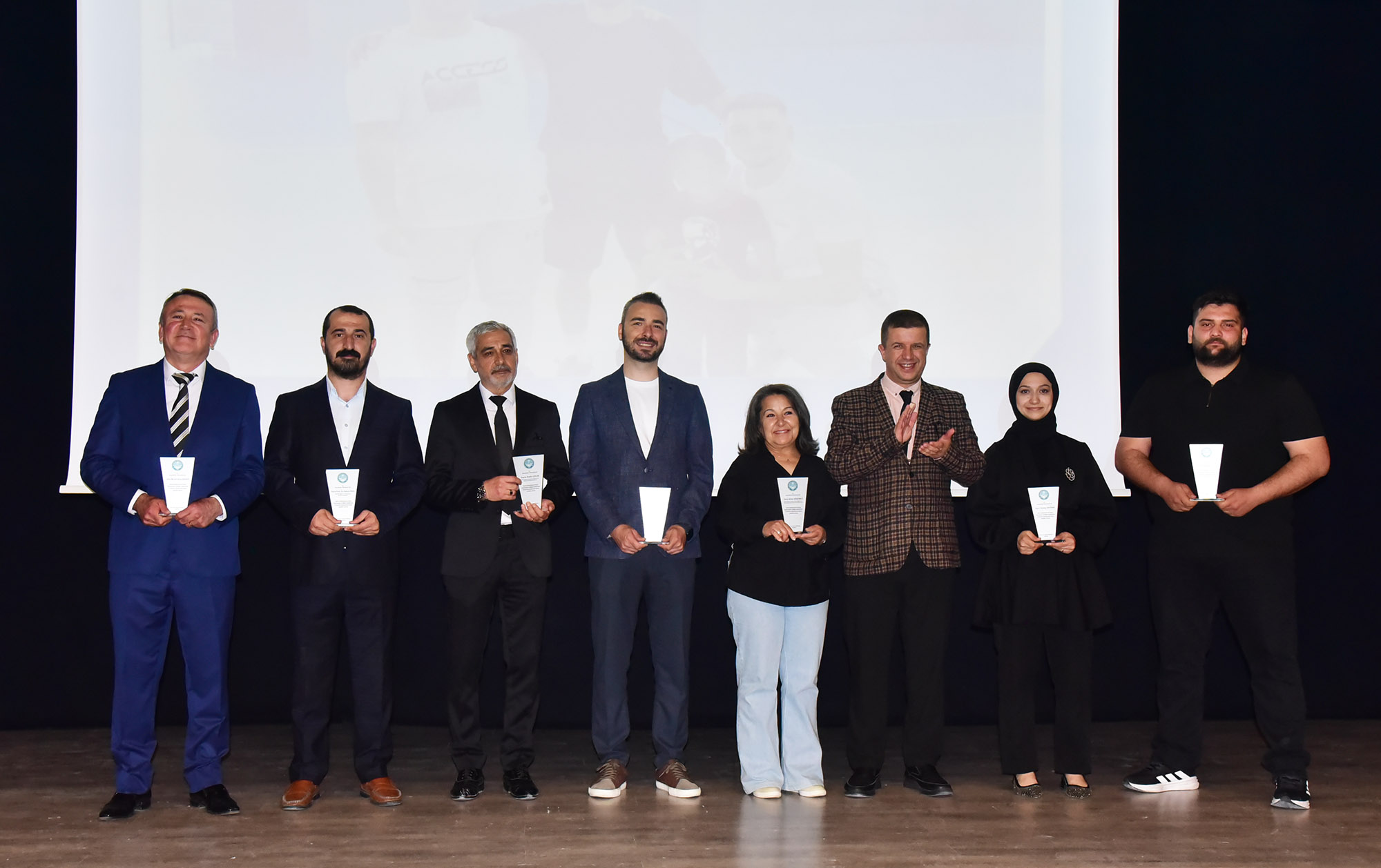 BAÜN Spor Bilimleri Fakültesinde “Sporla Gülümsüyoruz” Projesi Mezuniyetle Taçlandı 13
