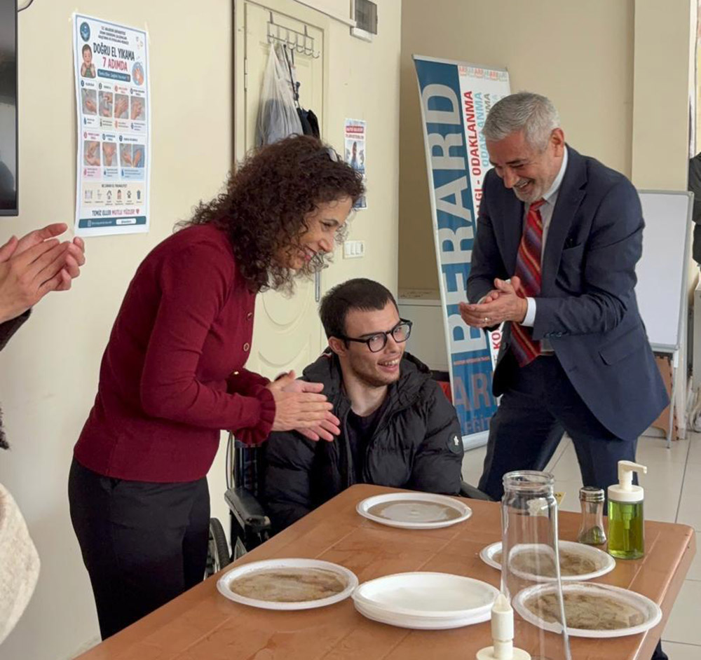 BAÜN Down Sendromu Araştırma Merkezinden Hijyen Bilincine Destek 3